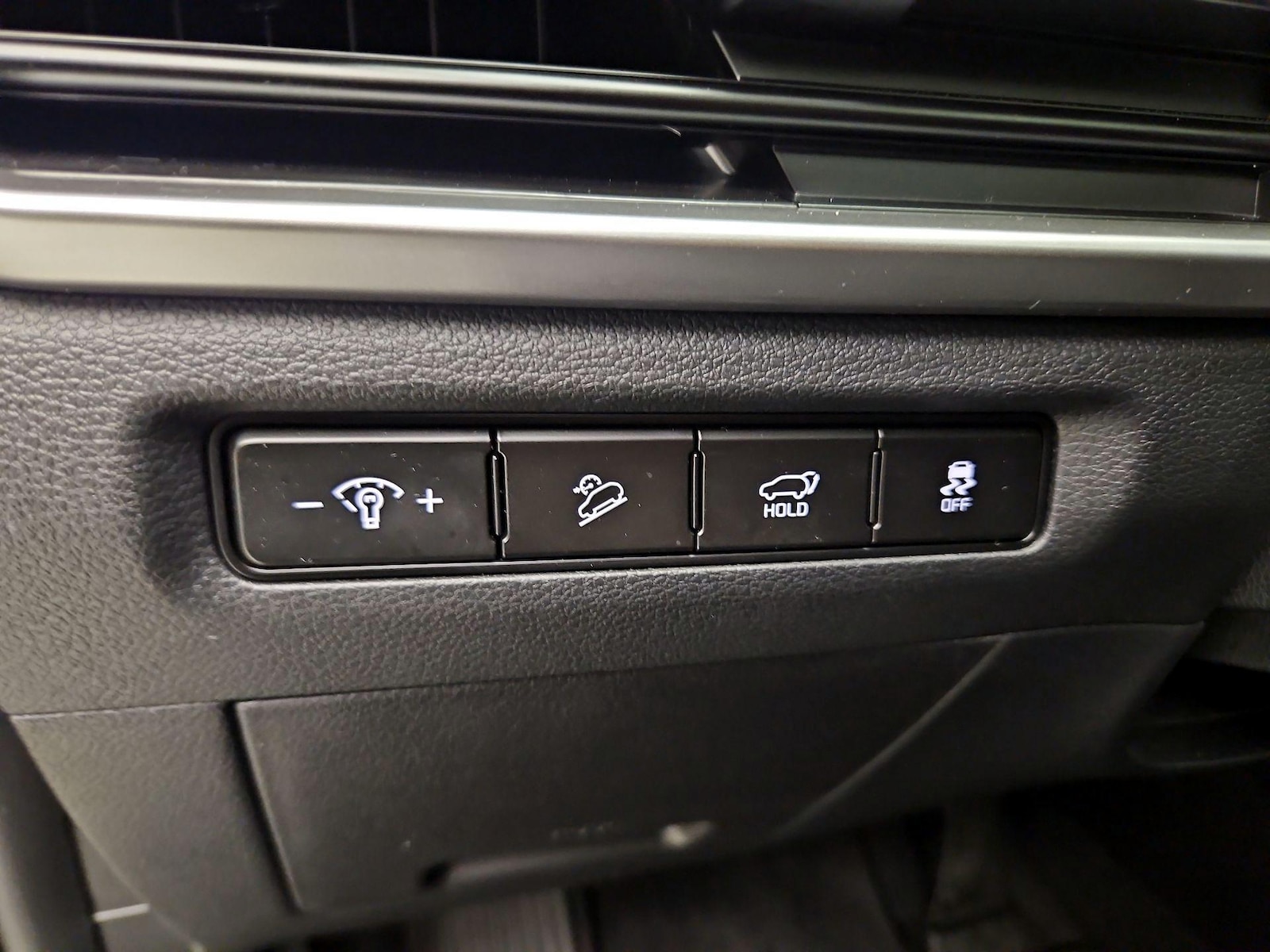 2025 Kia Telluride S - Photo 14