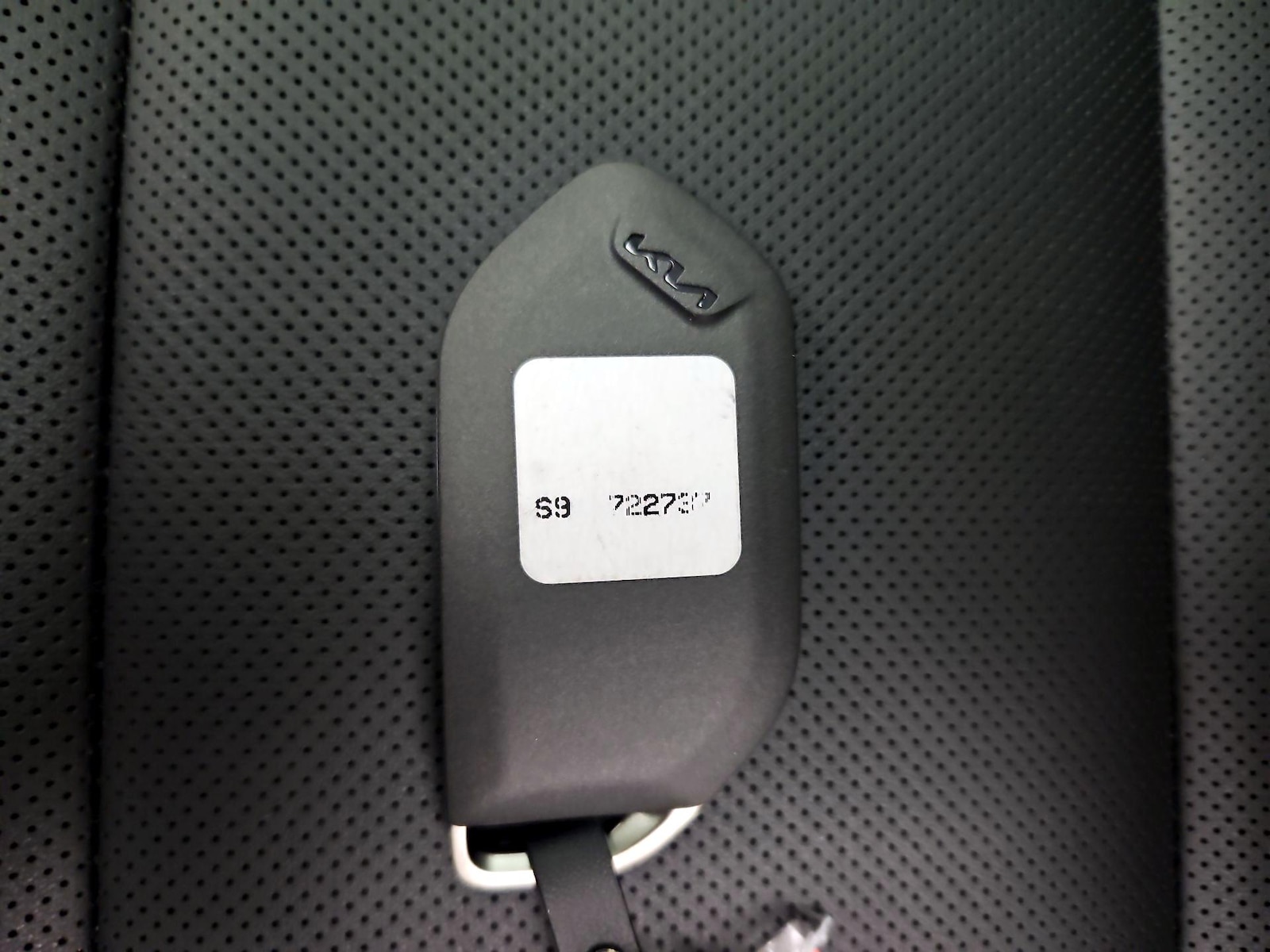 2025 Kia Telluride S - Photo 26