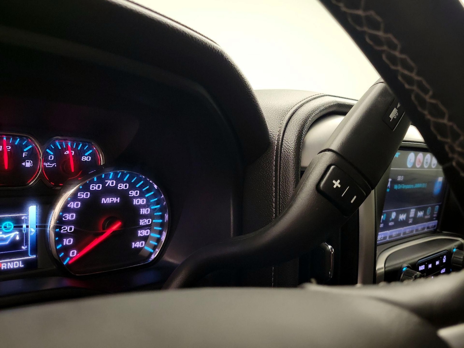 2017 GMC Sierra 1500 SLT - Photo 18