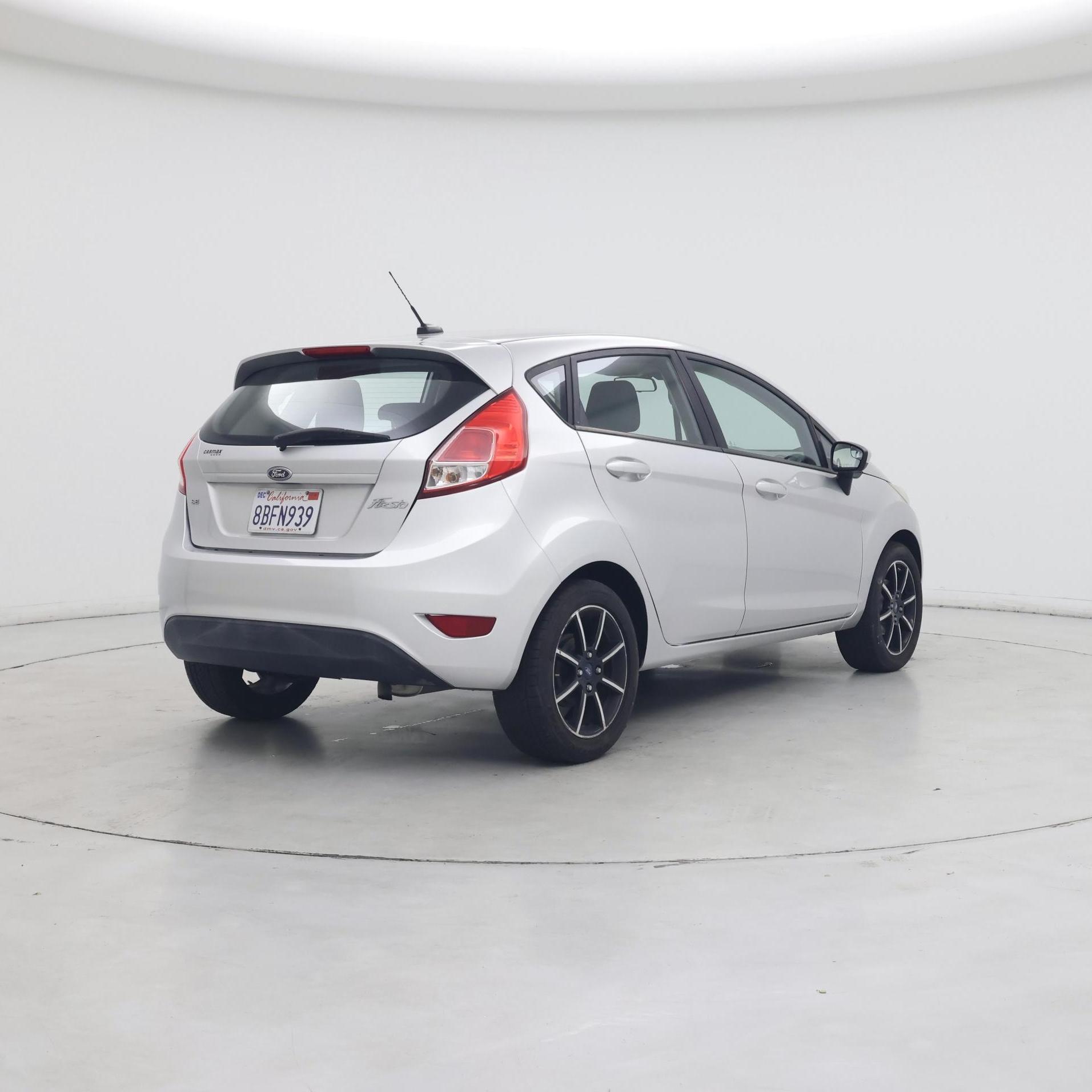 Thumbnail: 2017 Ford Fiesta - 8