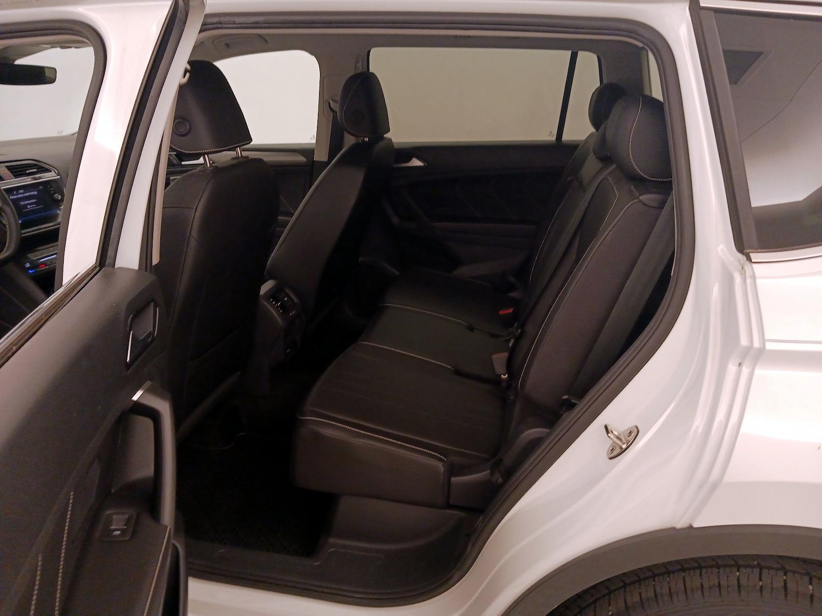 2023 Volkswagen Tiguan SE - Photo 20