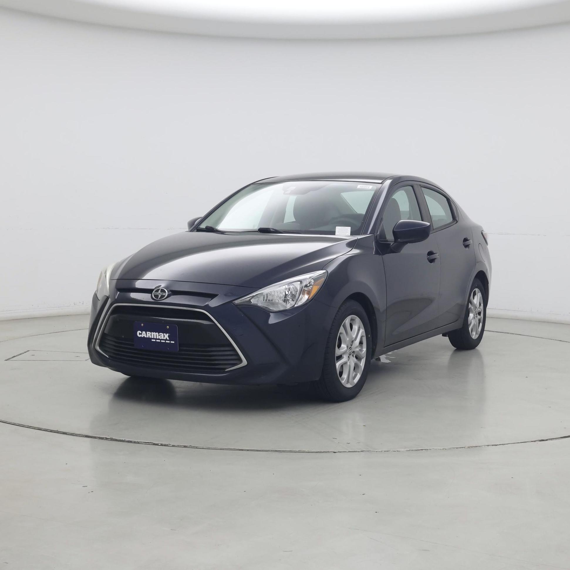 Thumbnail: 2016 Scion iA - 4