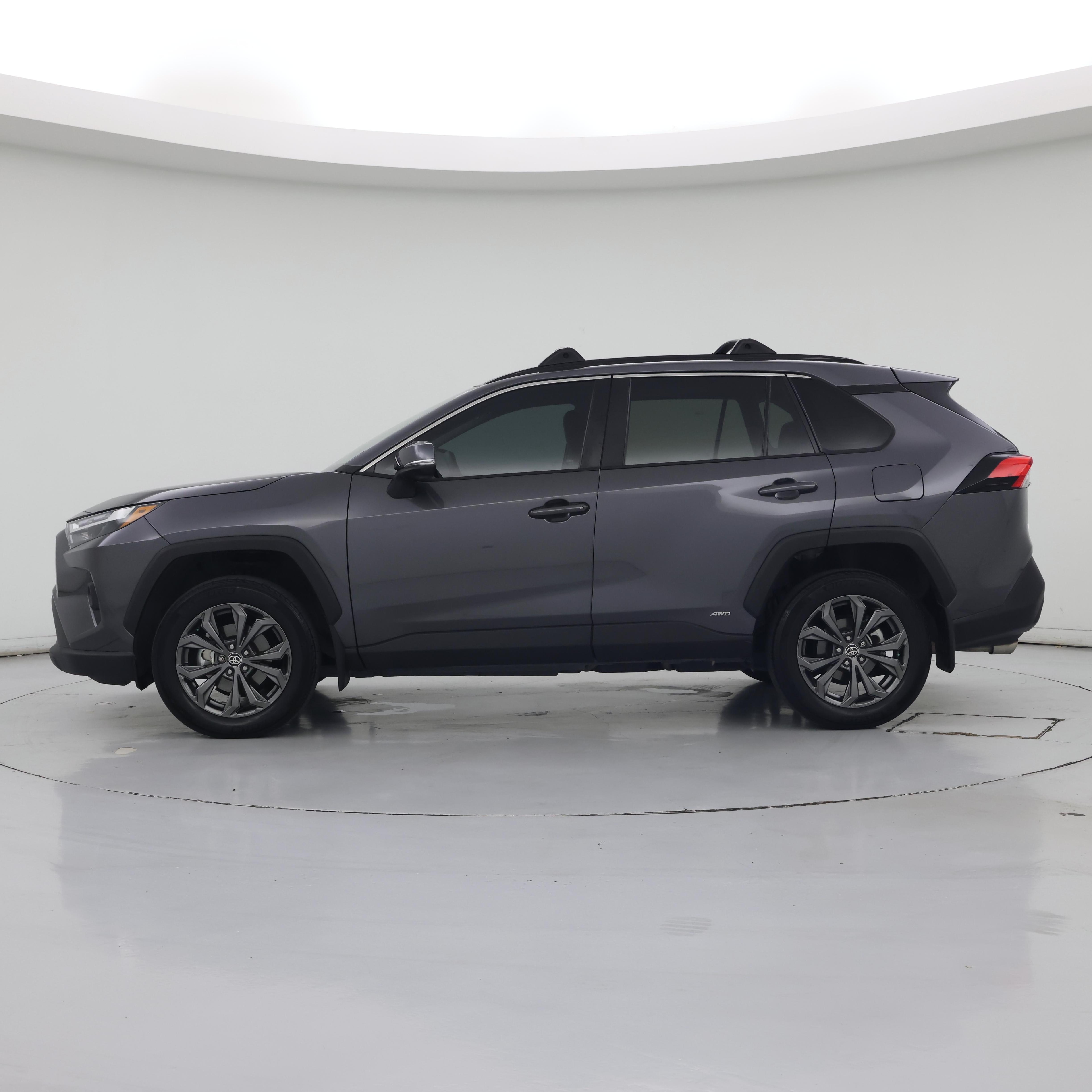 Thumbnail: 2024 Toyota RAV4 - 3