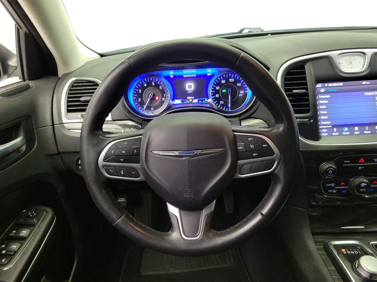 2019 Chrysler 300 Touring - Photo 11