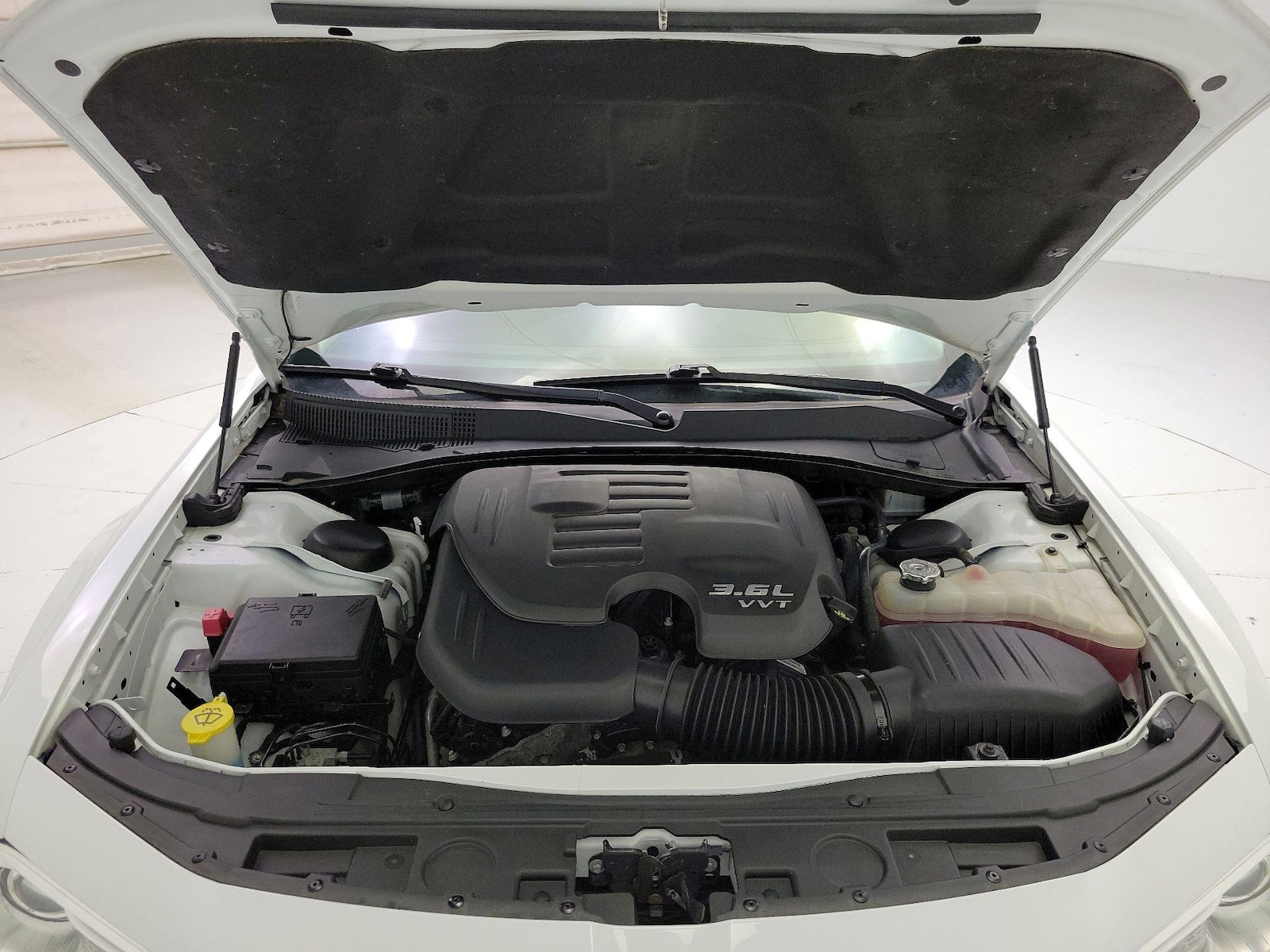 2019 Chrysler 300 Touring - Photo 22
