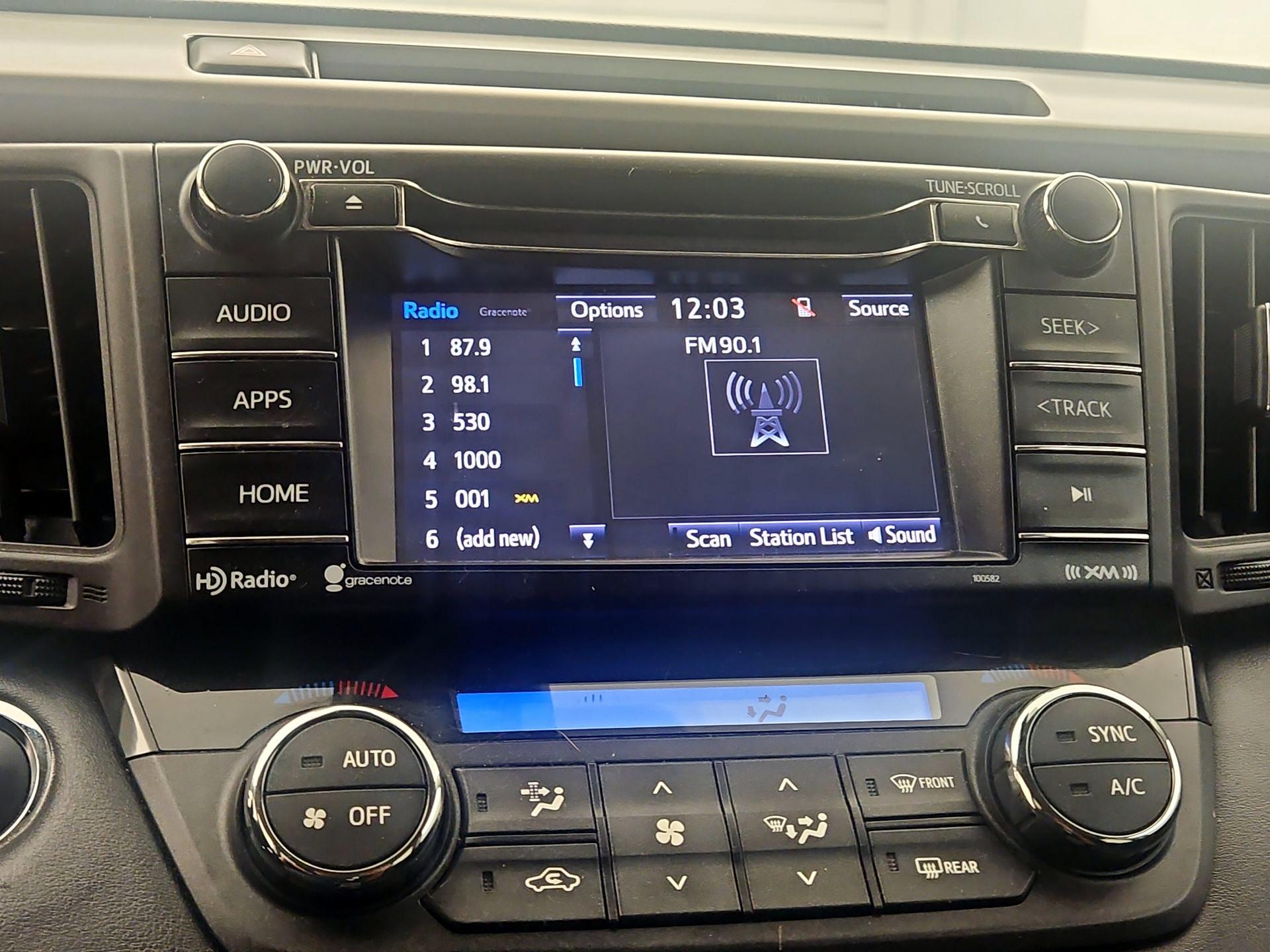 Thumbnail: 2017 Toyota RAV4 - 15