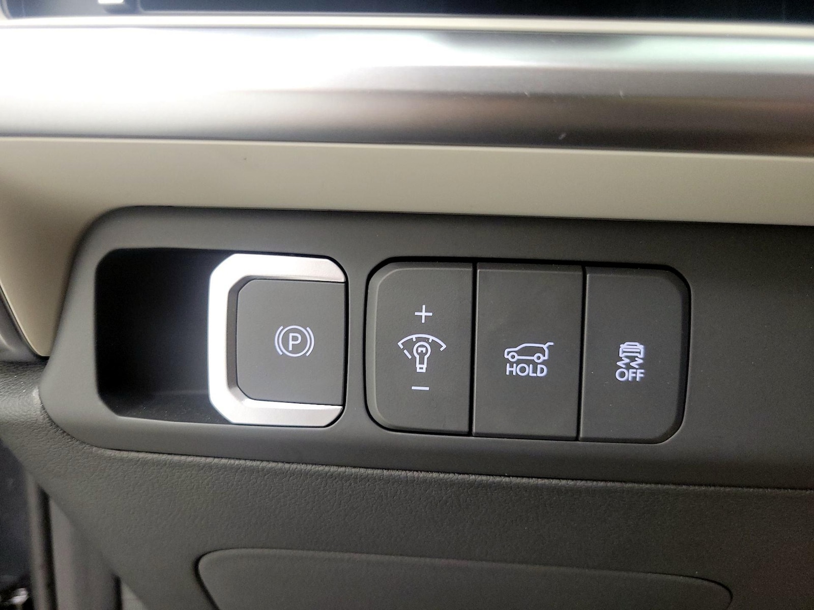 2025 Hyundai Santa Fe SEL - Photo 14