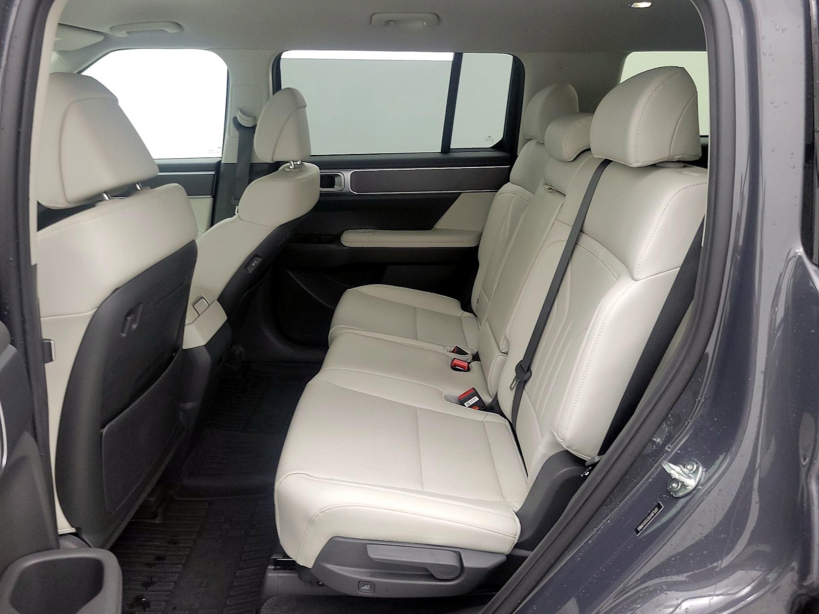 2025 Hyundai Santa Fe SEL - Photo 20
