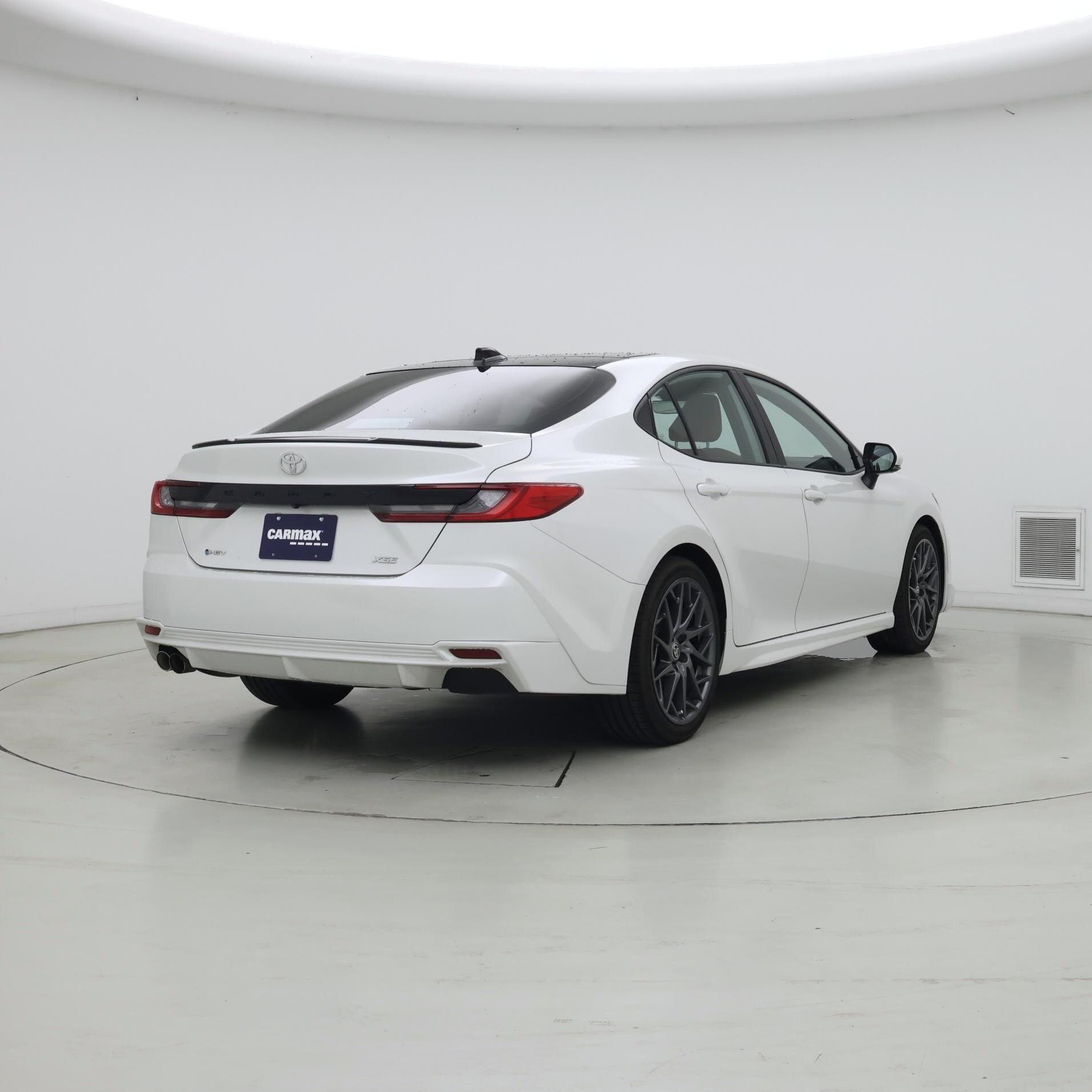 Thumbnail: 2025 Toyota Camry - 8