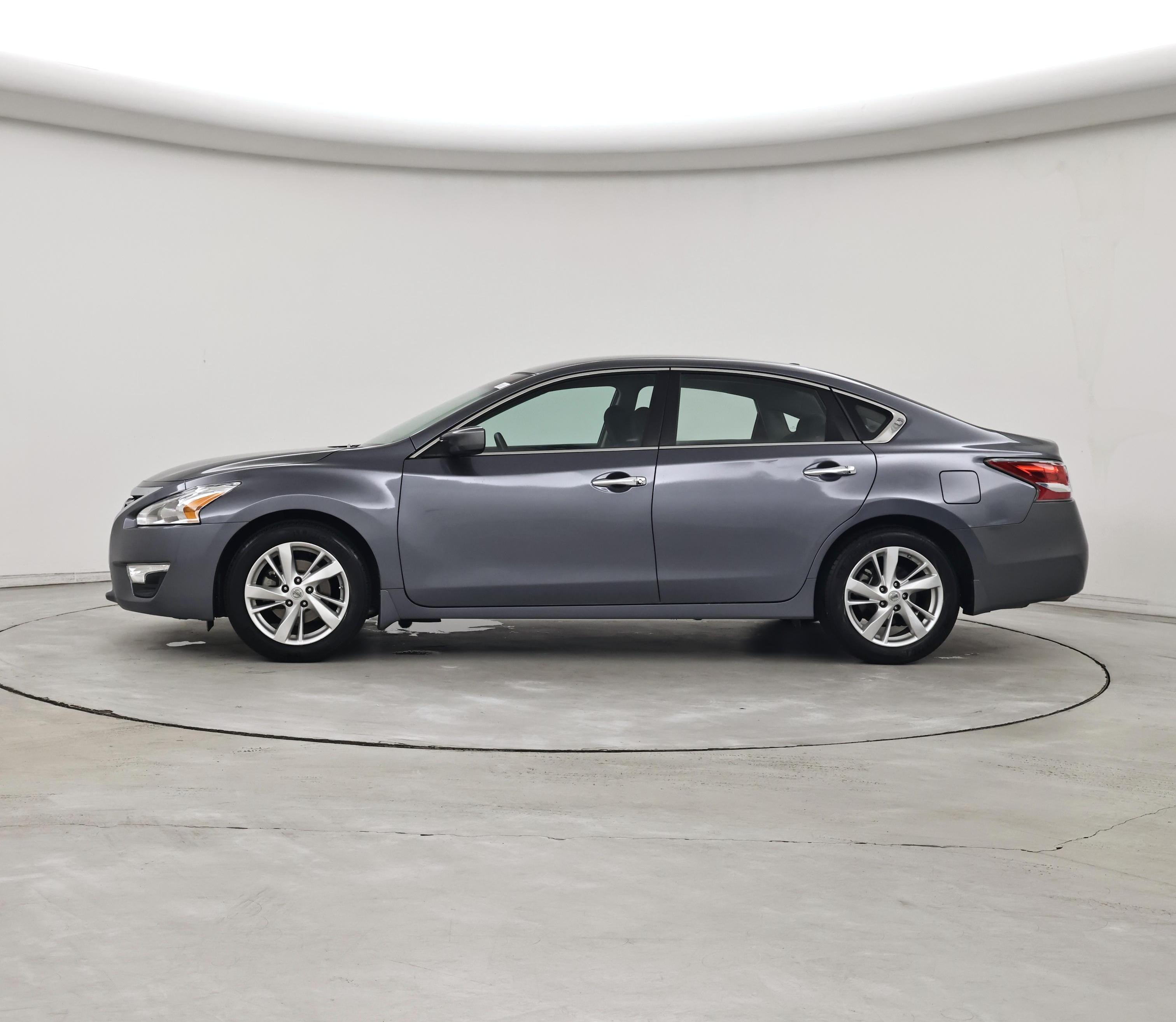 Thumbnail: 2014 Nissan Altima - 3