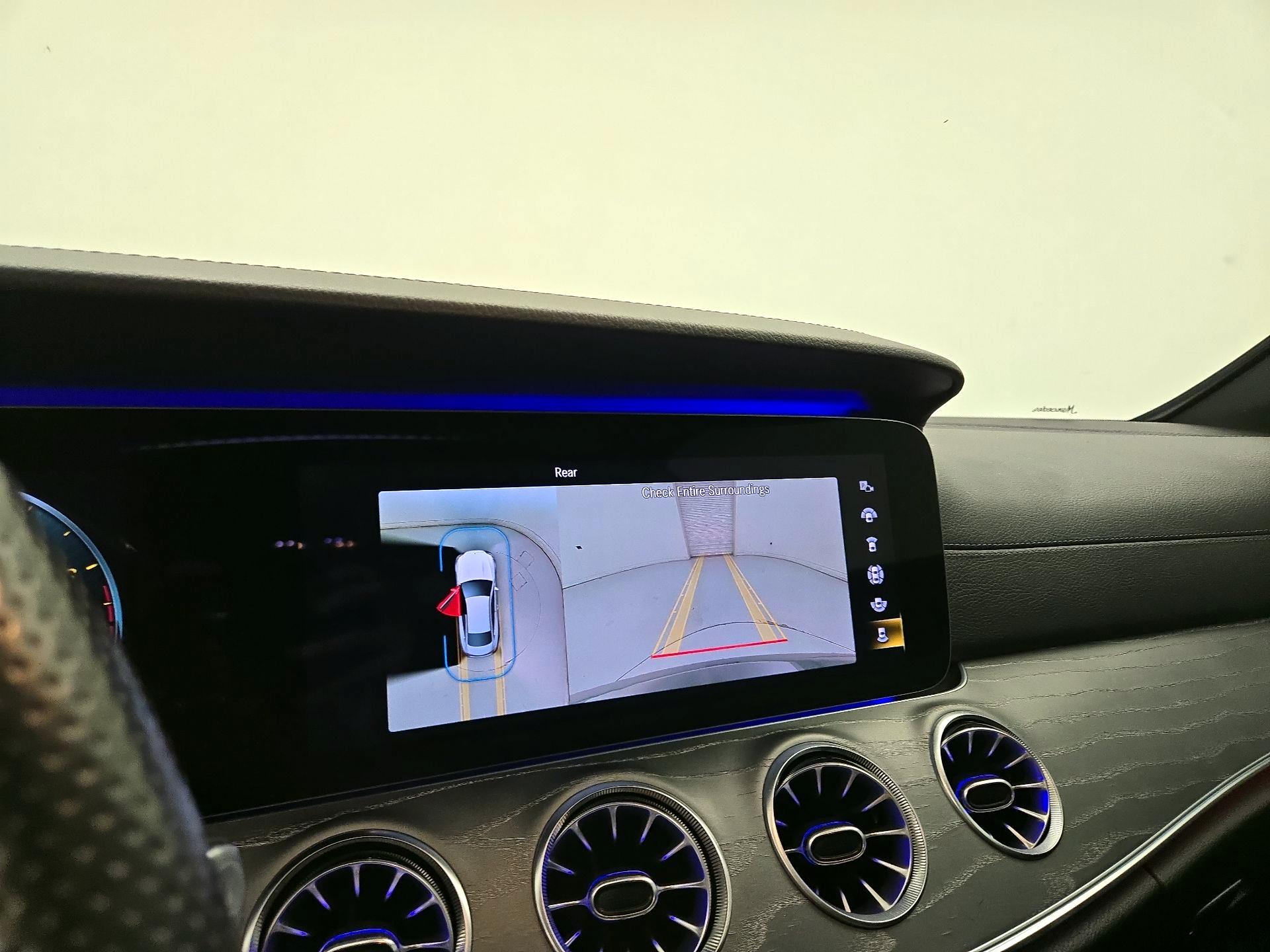 Thumbnail: 2021 Mercedes-Benz E-Class - 15