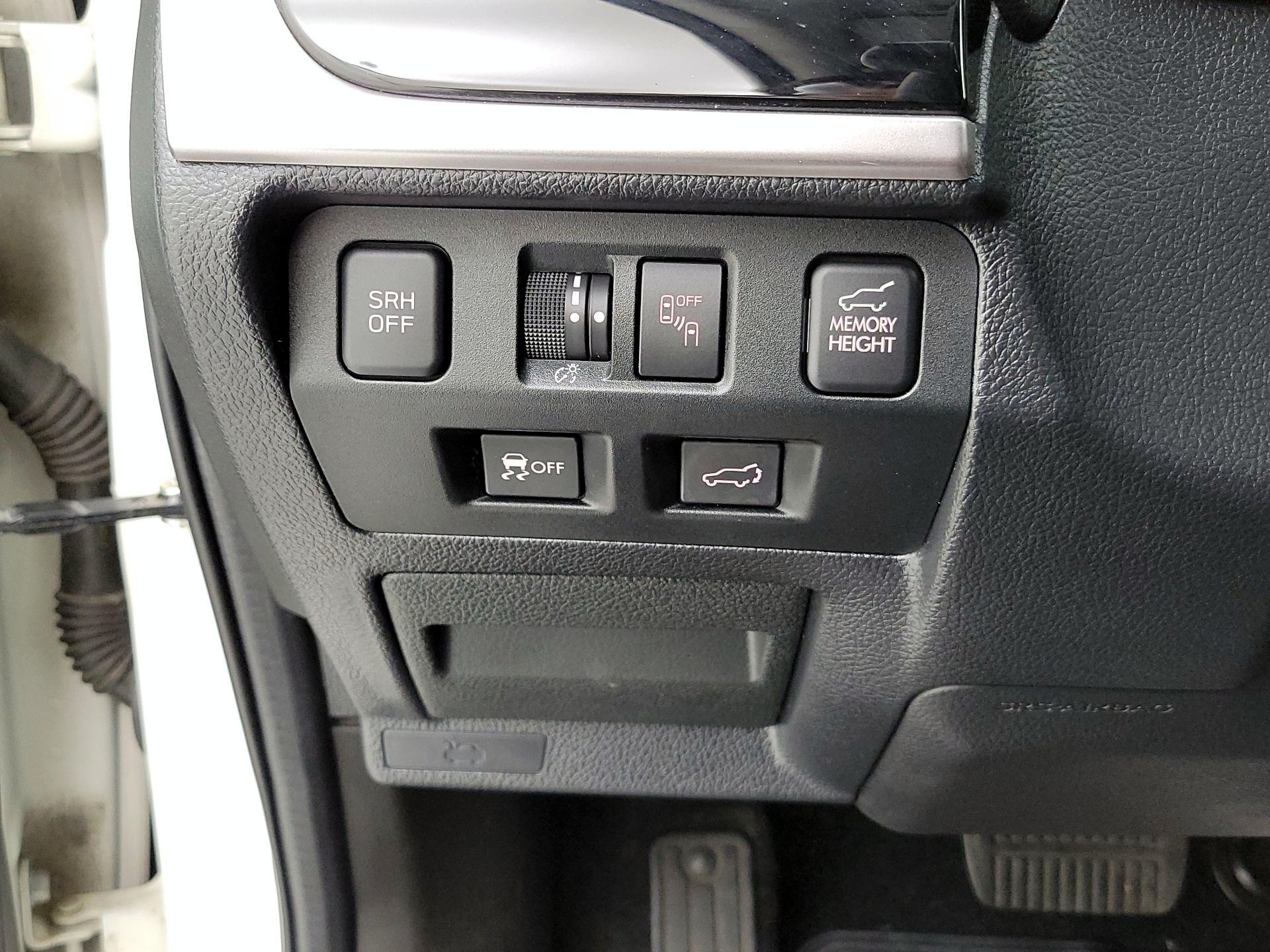 Thumbnail: 2017 Subaru Forester - 13