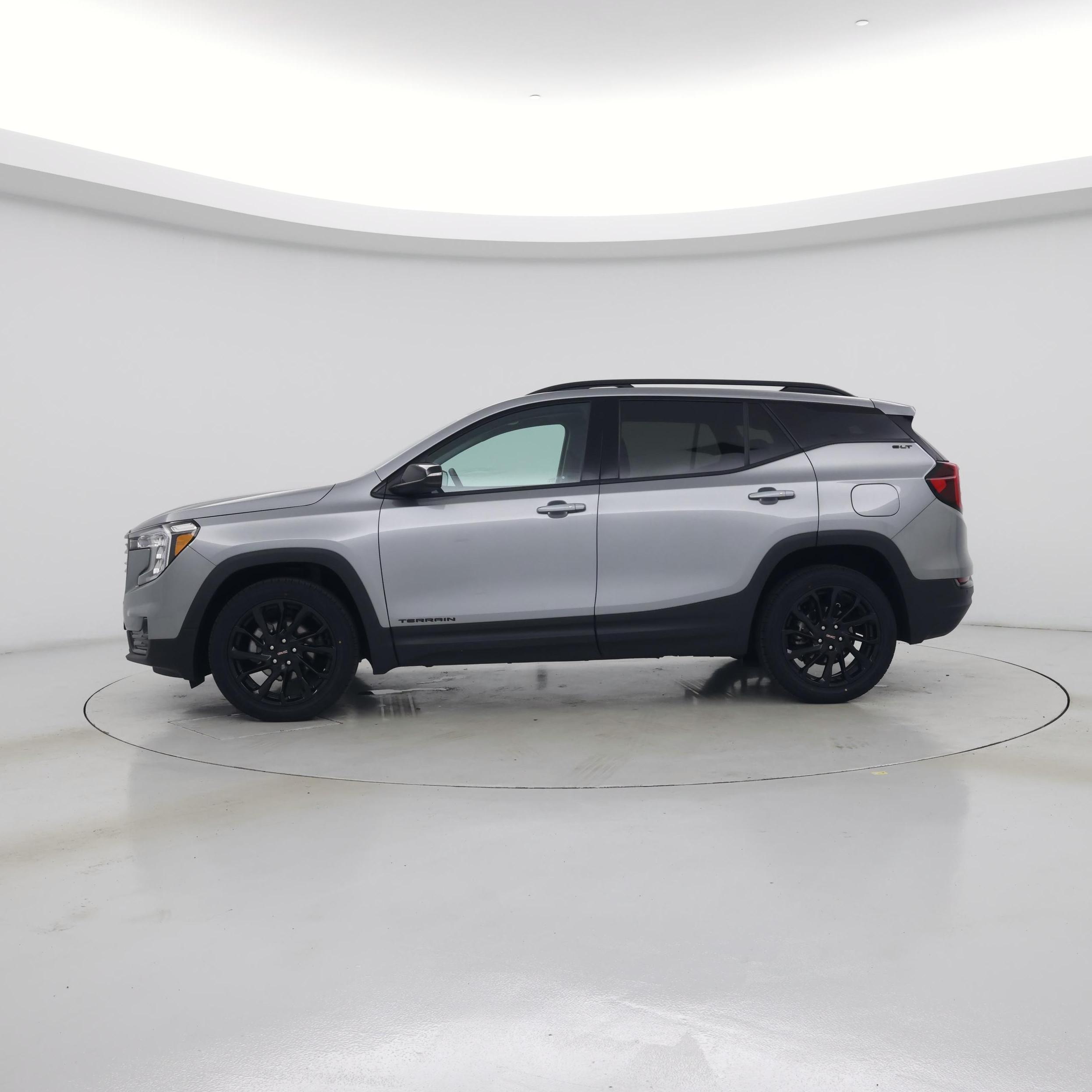 Thumbnail: 2024 GMC Terrain - 3