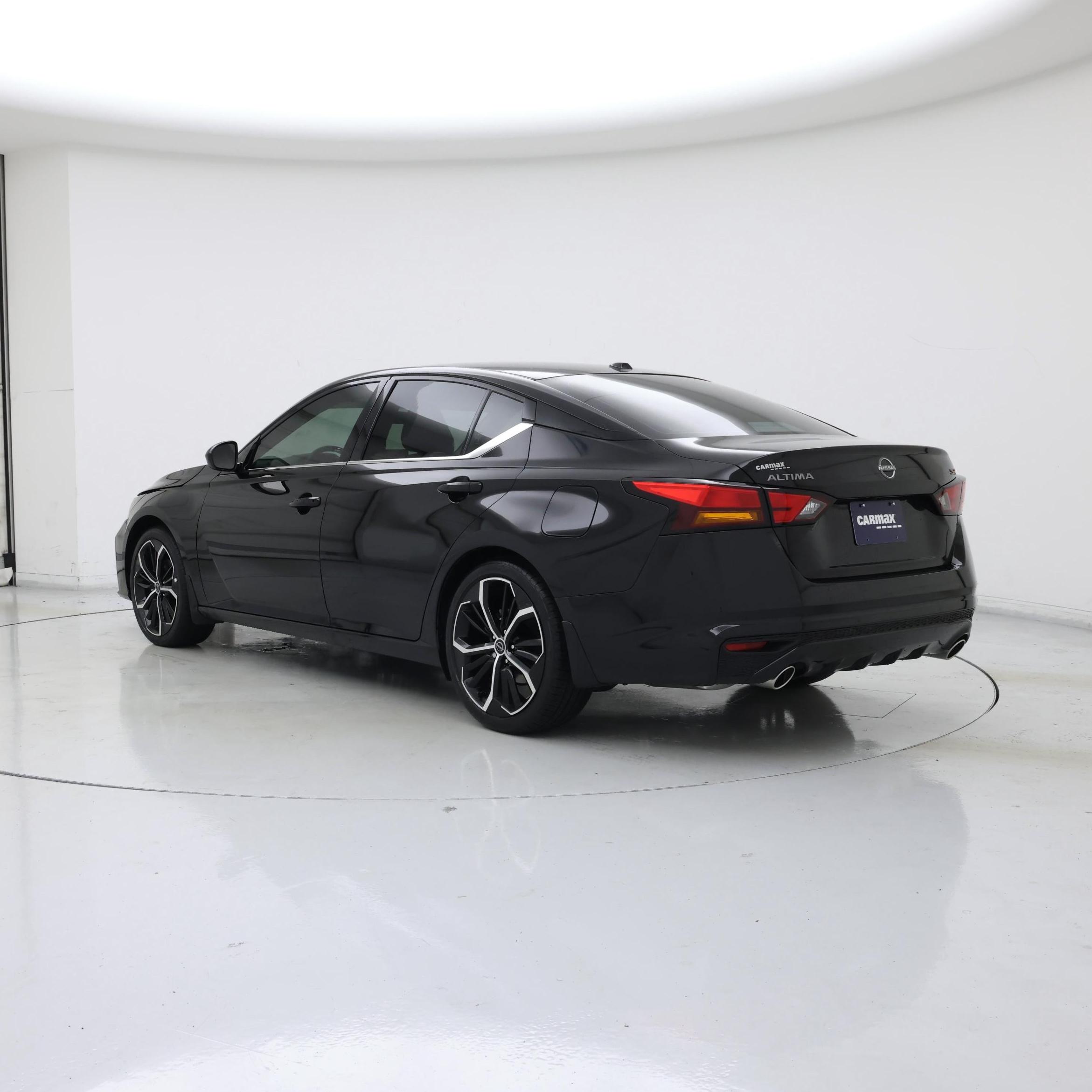 Thumbnail: 2025 Nissan Altima - 2