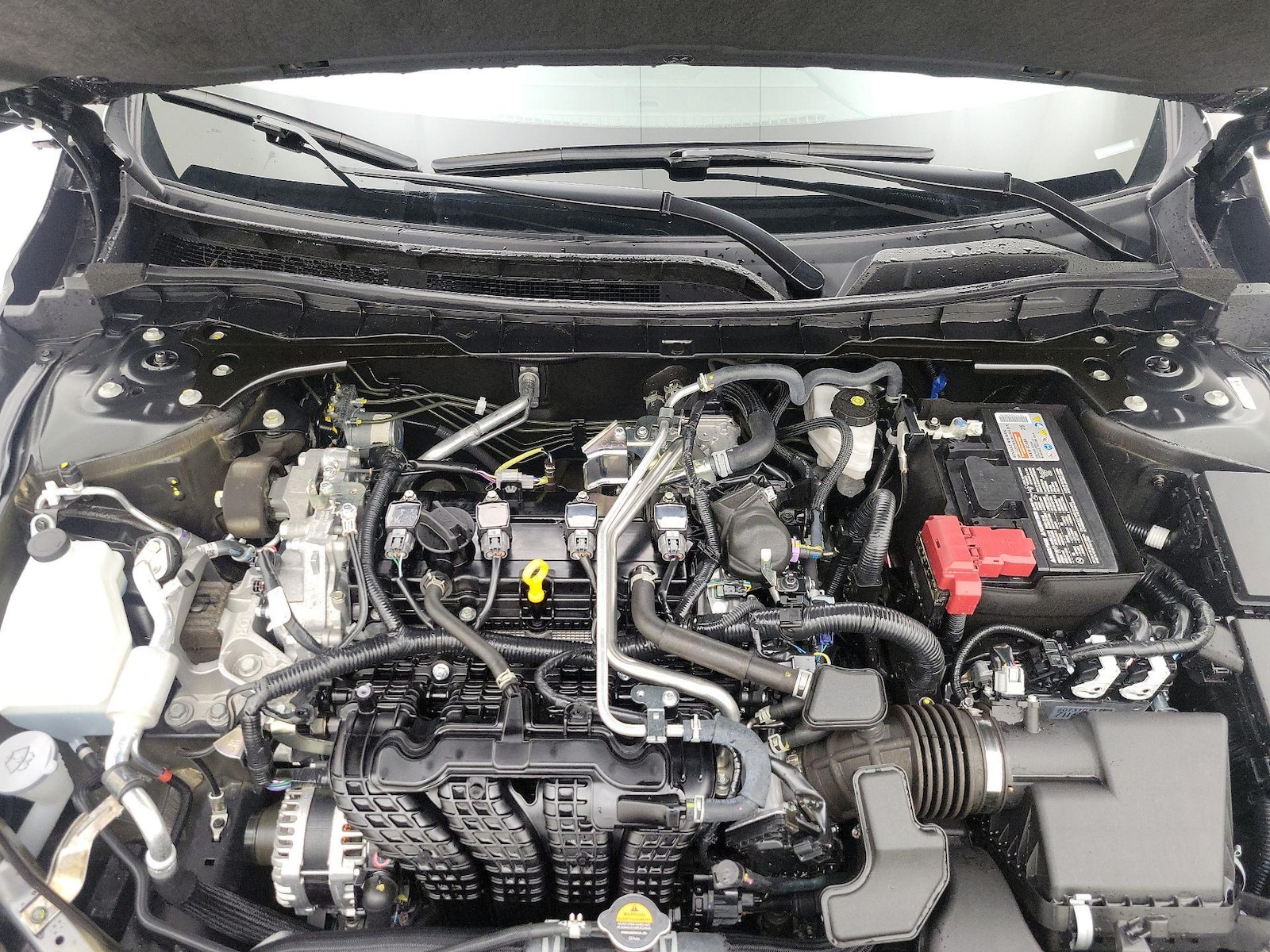 2025 Nissan Altima SR - Photo 23