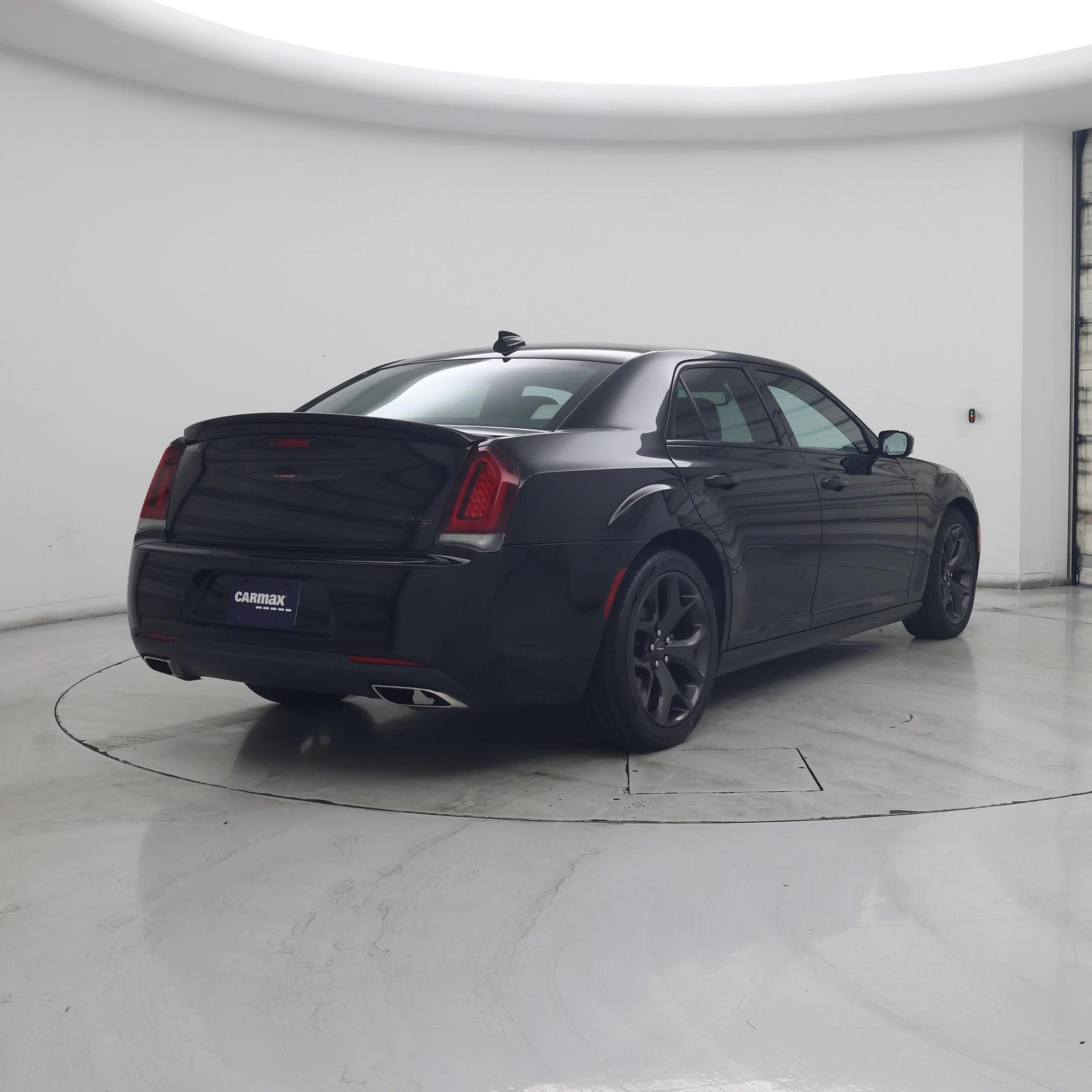 Thumbnail: 2021 Chrysler 300 - 8