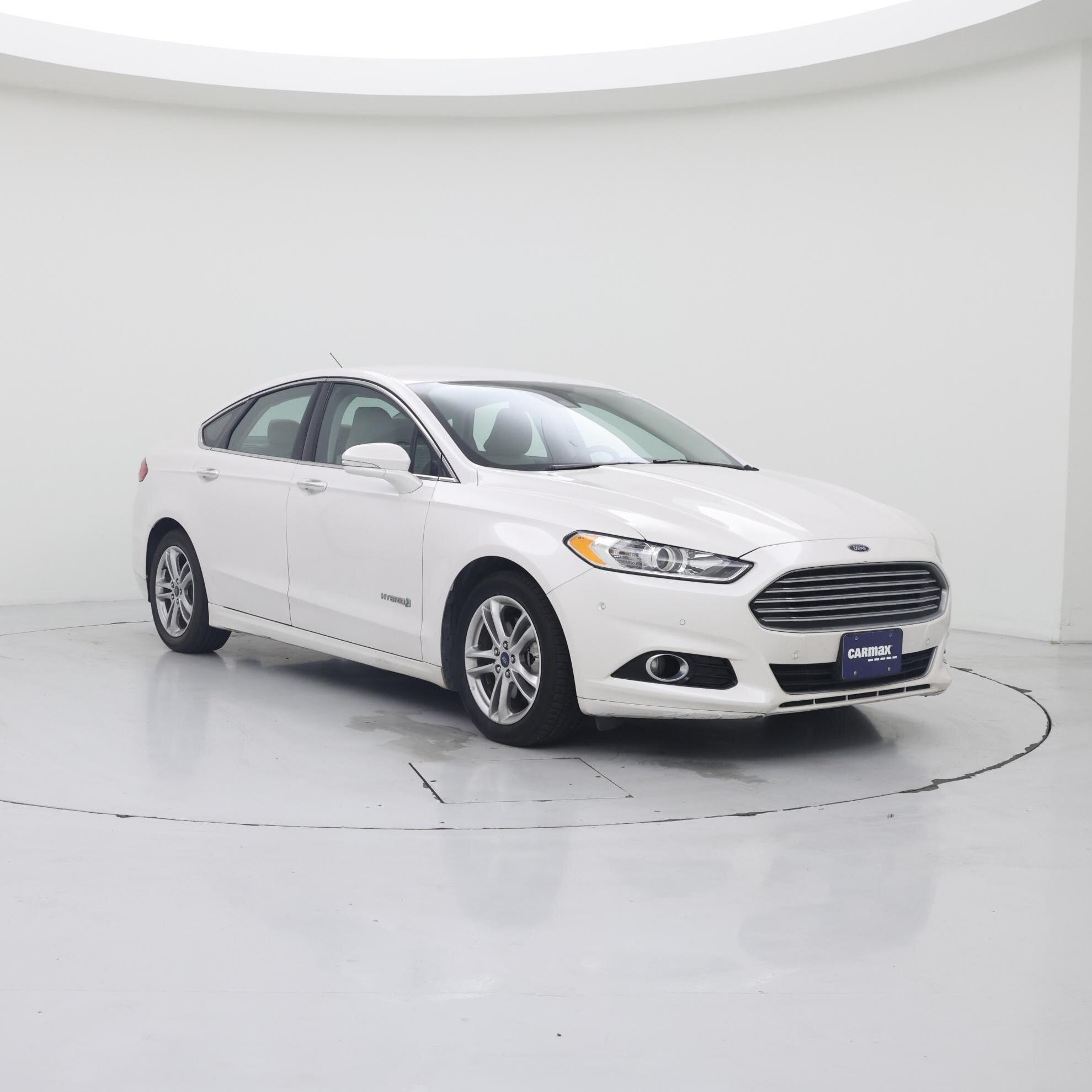 White 2015 Ford Fusion Hybrid Sedan Front-Wheel Drive Automatic