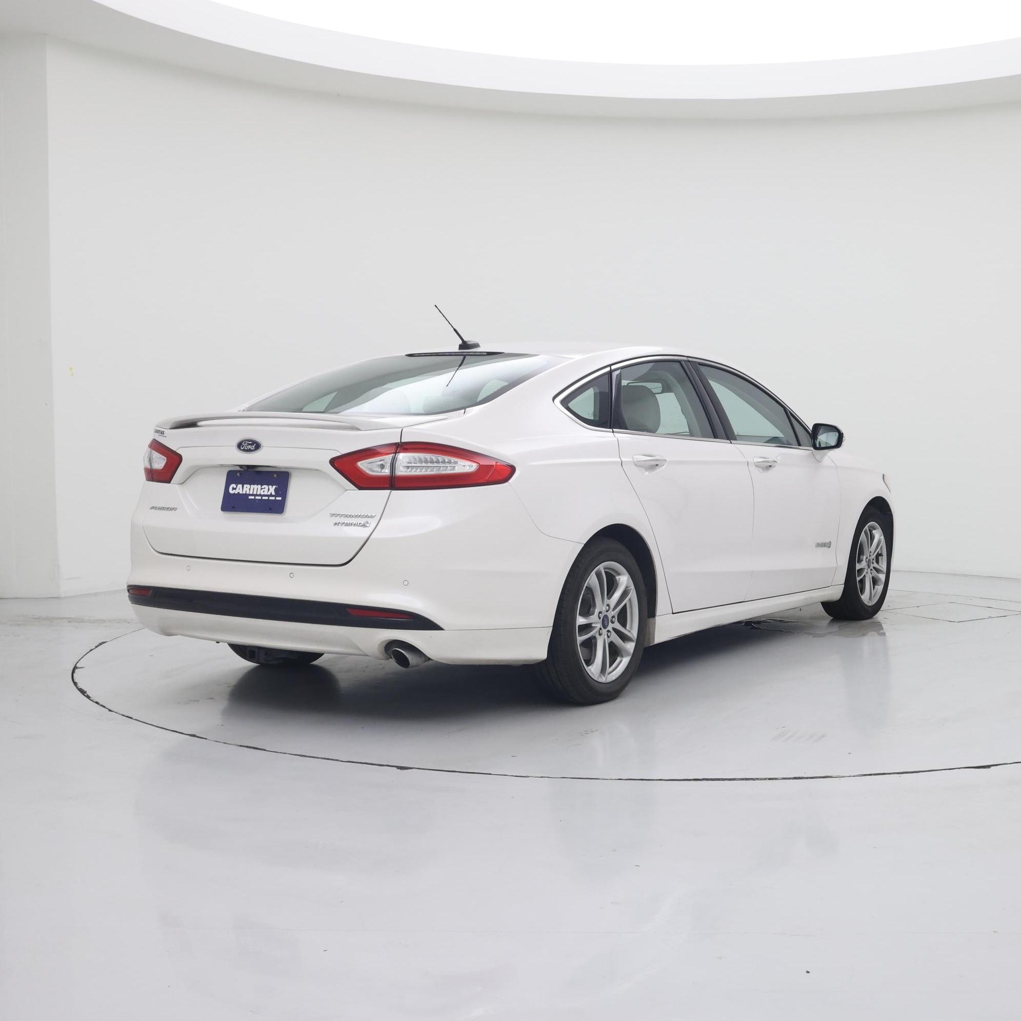 Thumbnail: 2015 Ford Fusion - 8