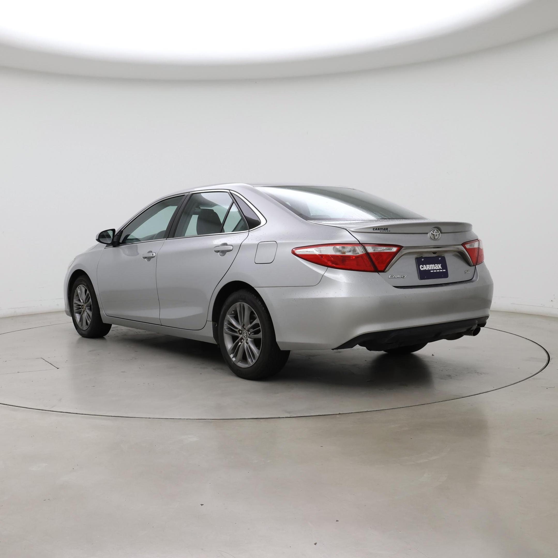 Thumbnail: 2016 Toyota Camry - 2