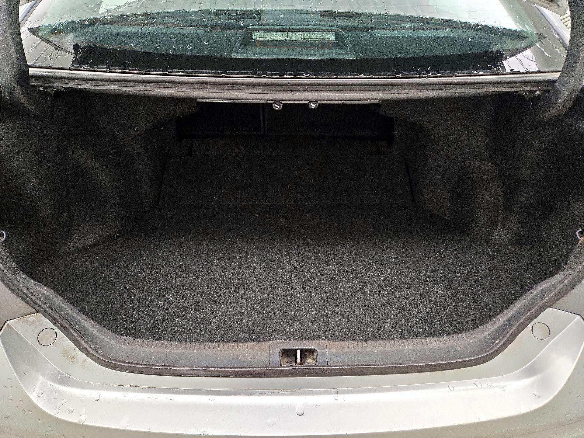 Thumbnail: 2016 Toyota Camry - 20