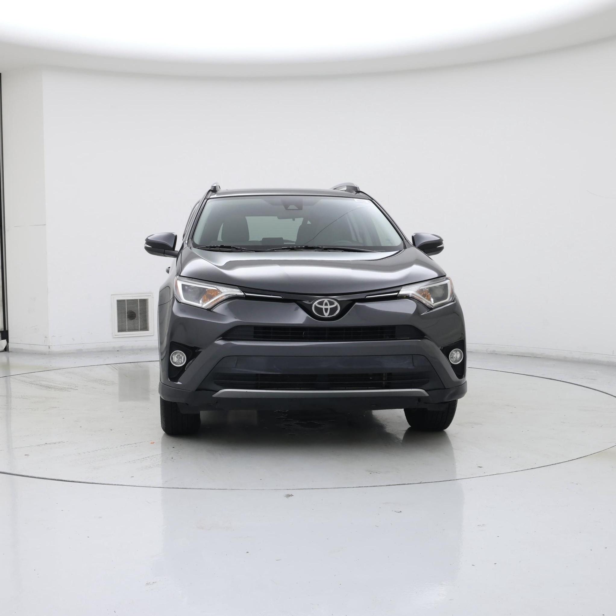 Thumbnail: 2017 Toyota RAV4 - 5