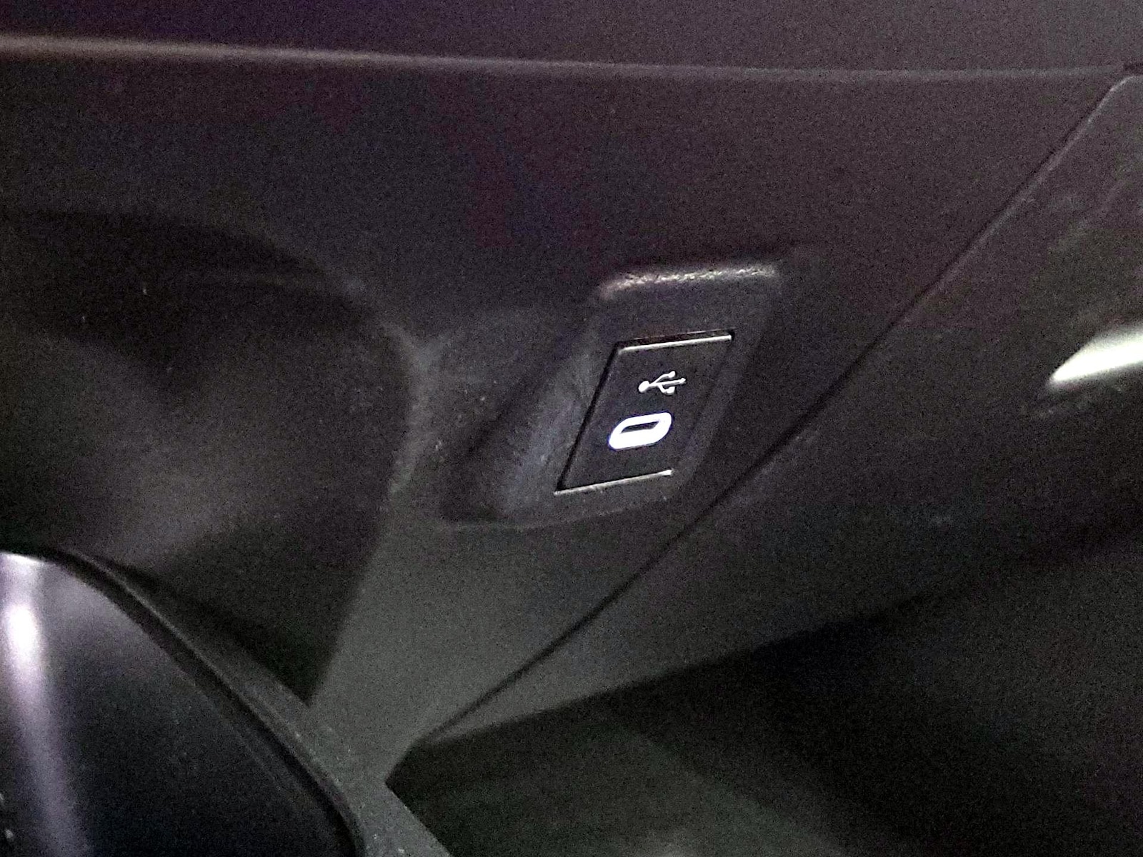 2024 Toyota Corolla SE - Photo 19