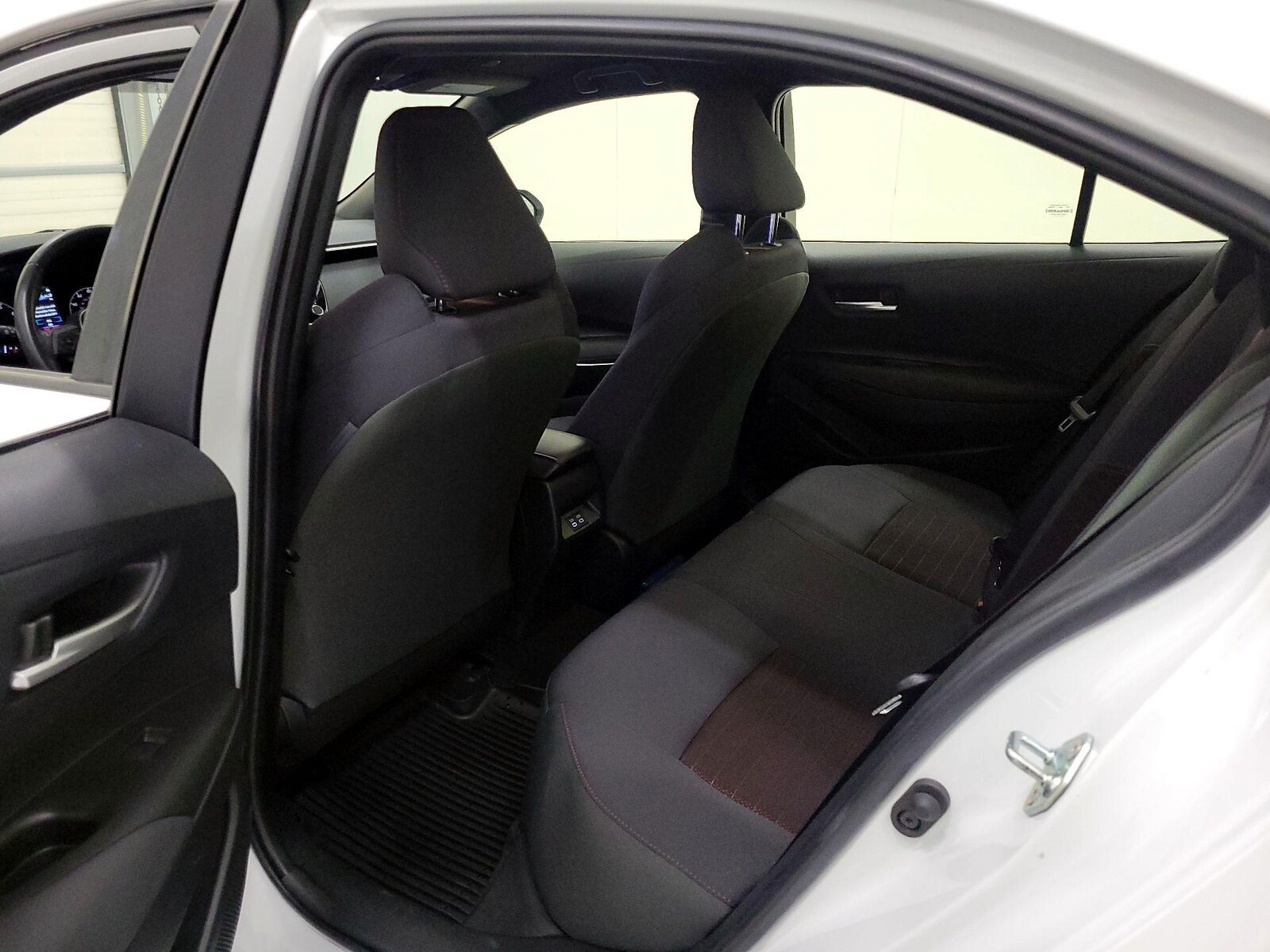 2024 Toyota Corolla SE - Photo 20
