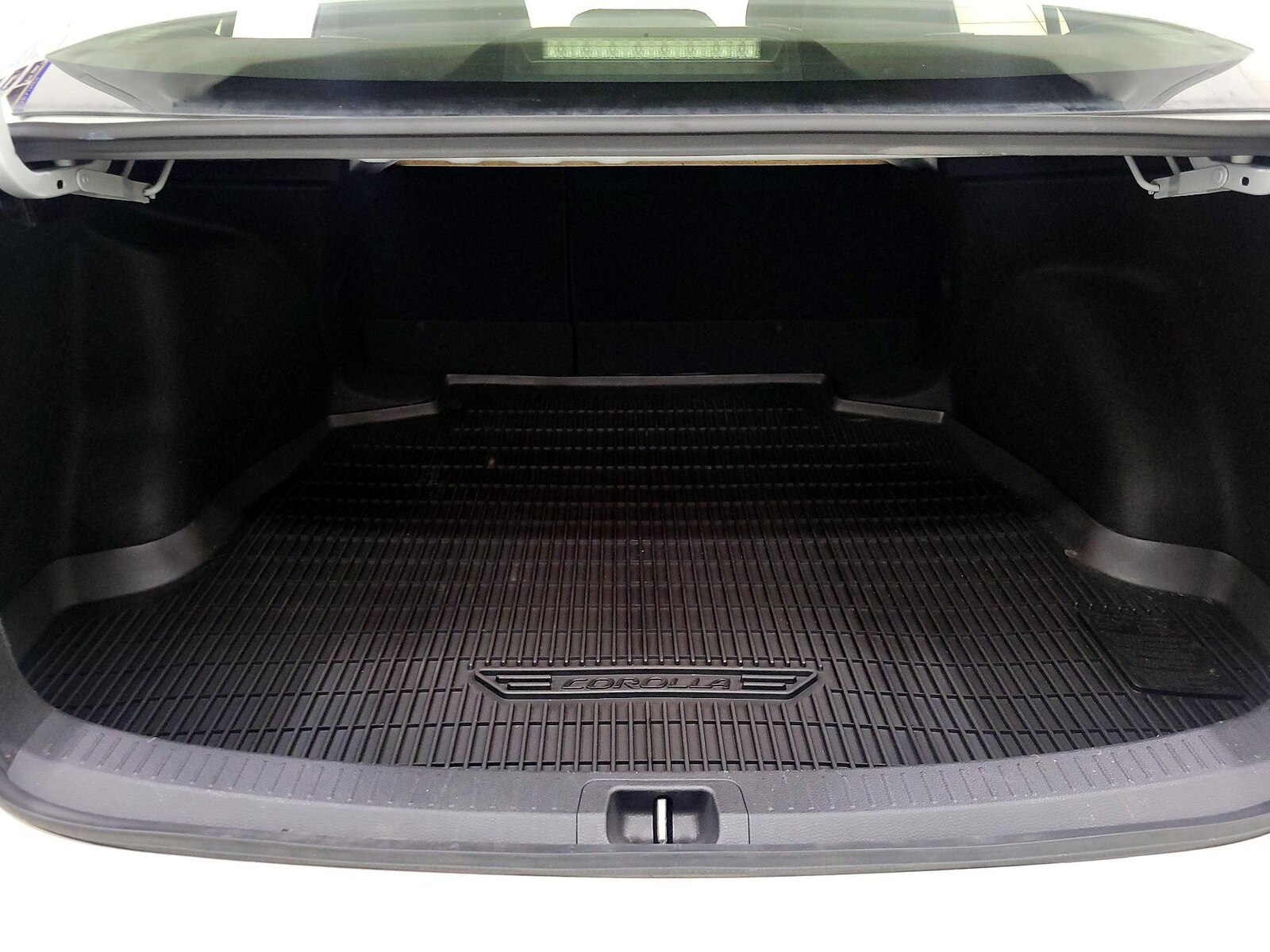 2024 Toyota Corolla SE - Photo 21