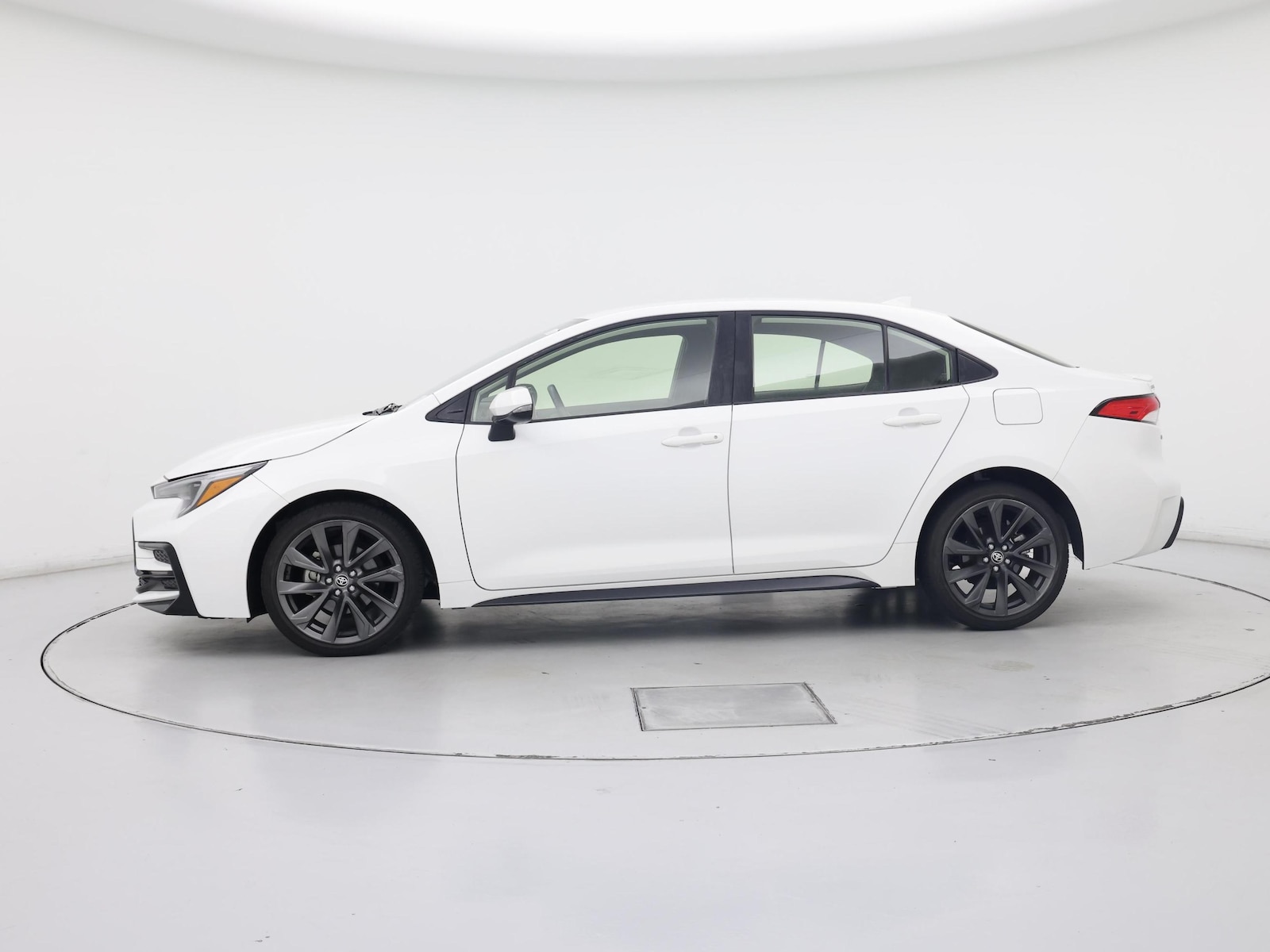 2024 Toyota Corolla SE - Photo 4