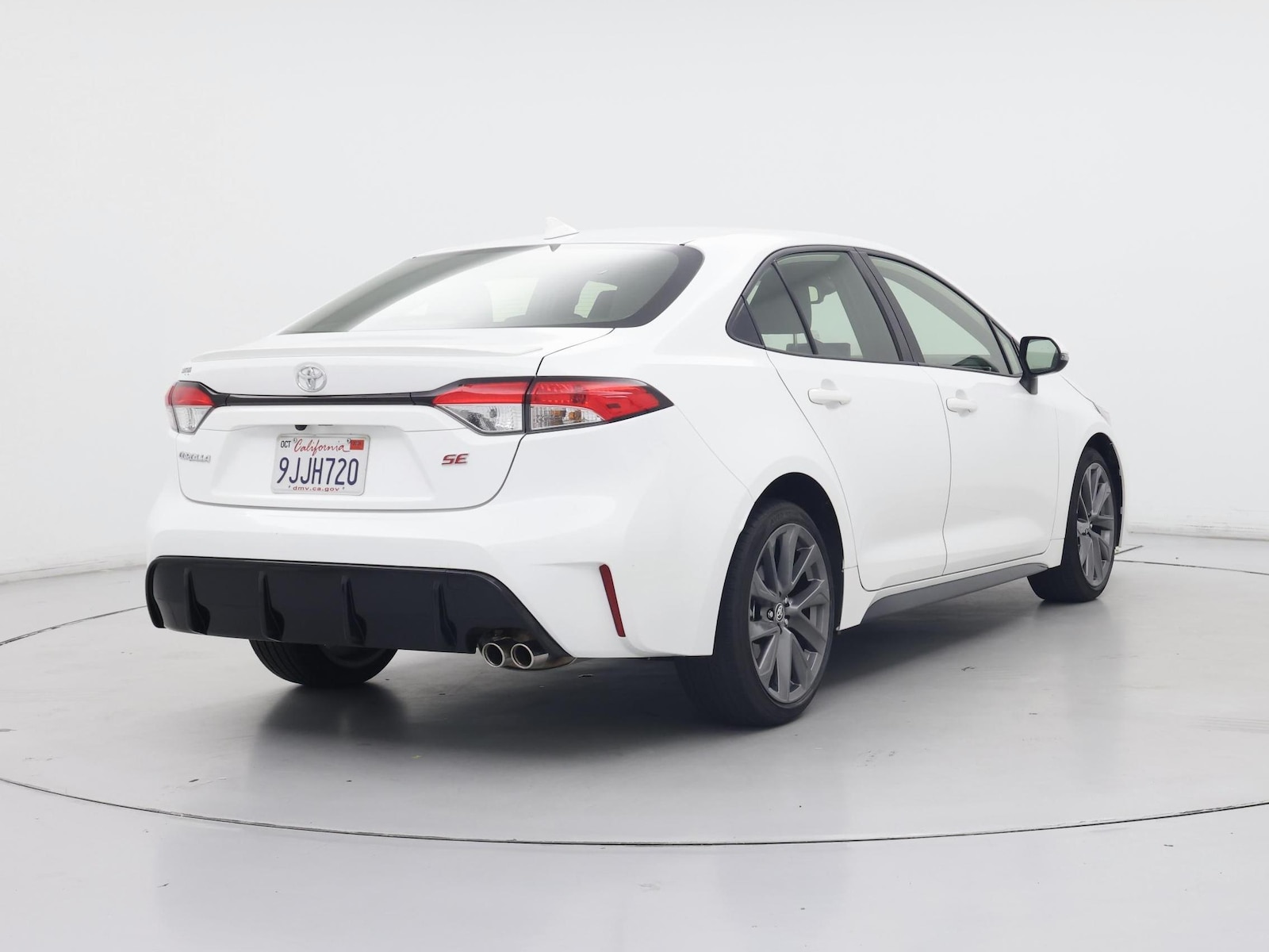 2024 Toyota Corolla SE - Photo 9