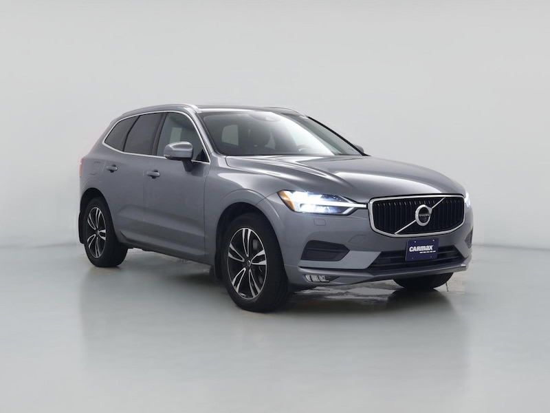 2020 Volvo XC60 T6 Momentum