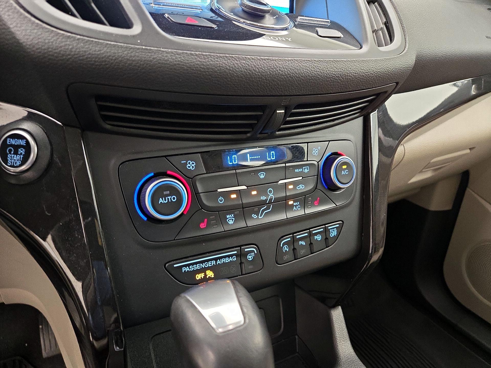 Thumbnail: 2018 Ford Escape - 17