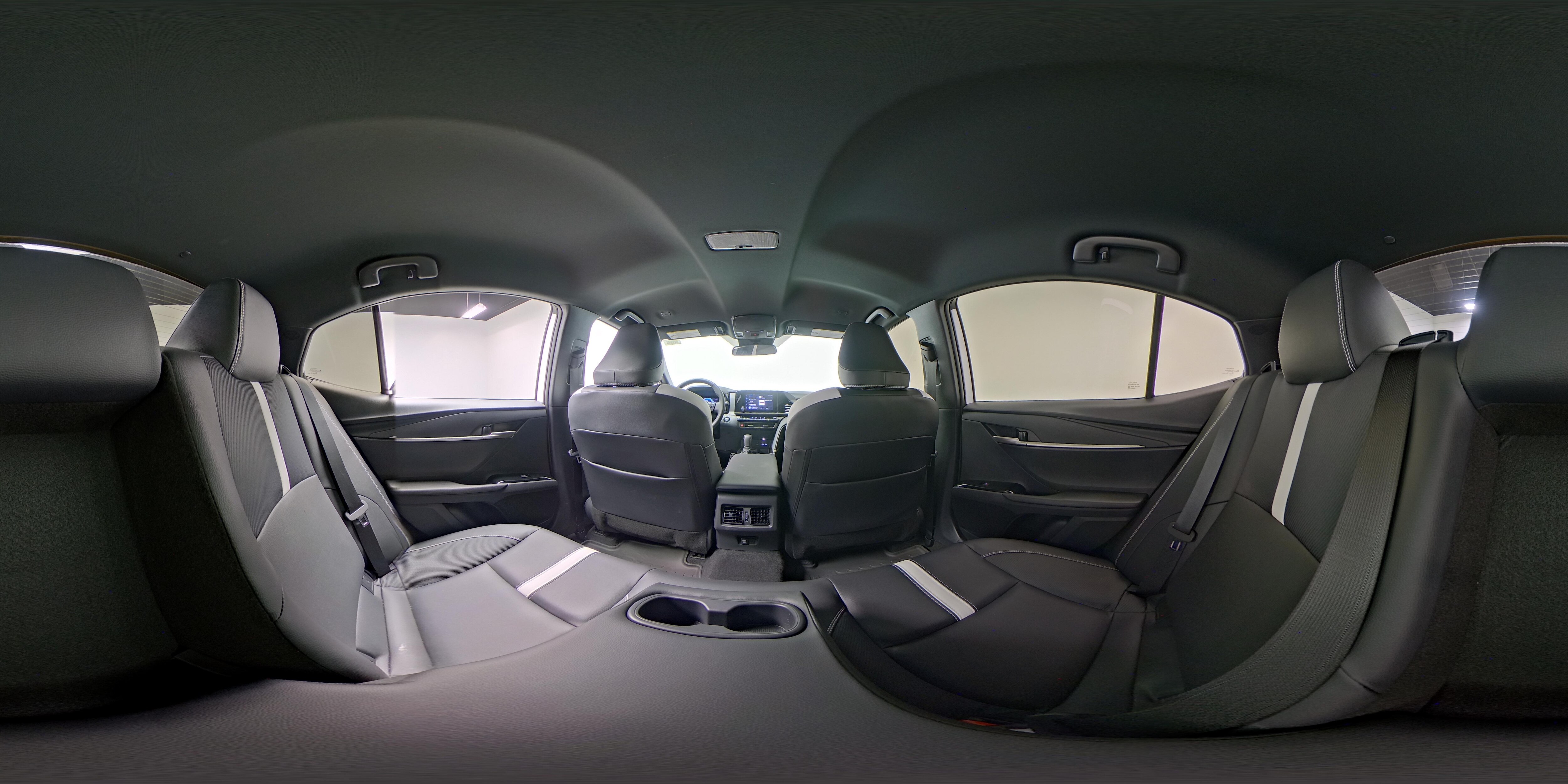 2026 Toyota Camry SE - Photo 25