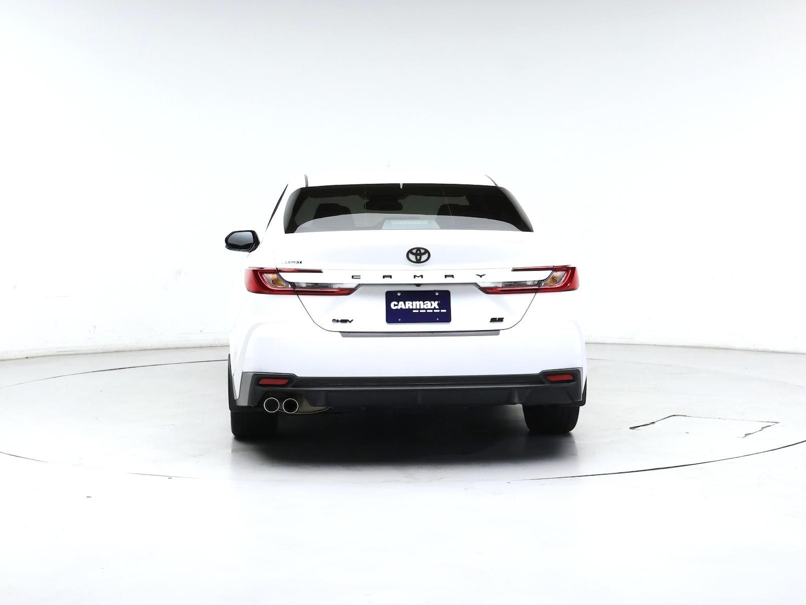 2026 Toyota Camry SE - Photo 7