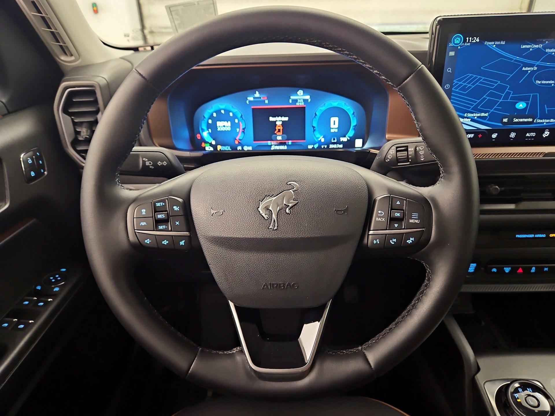Thumbnail: 2025 Ford Bronco Sport - 10