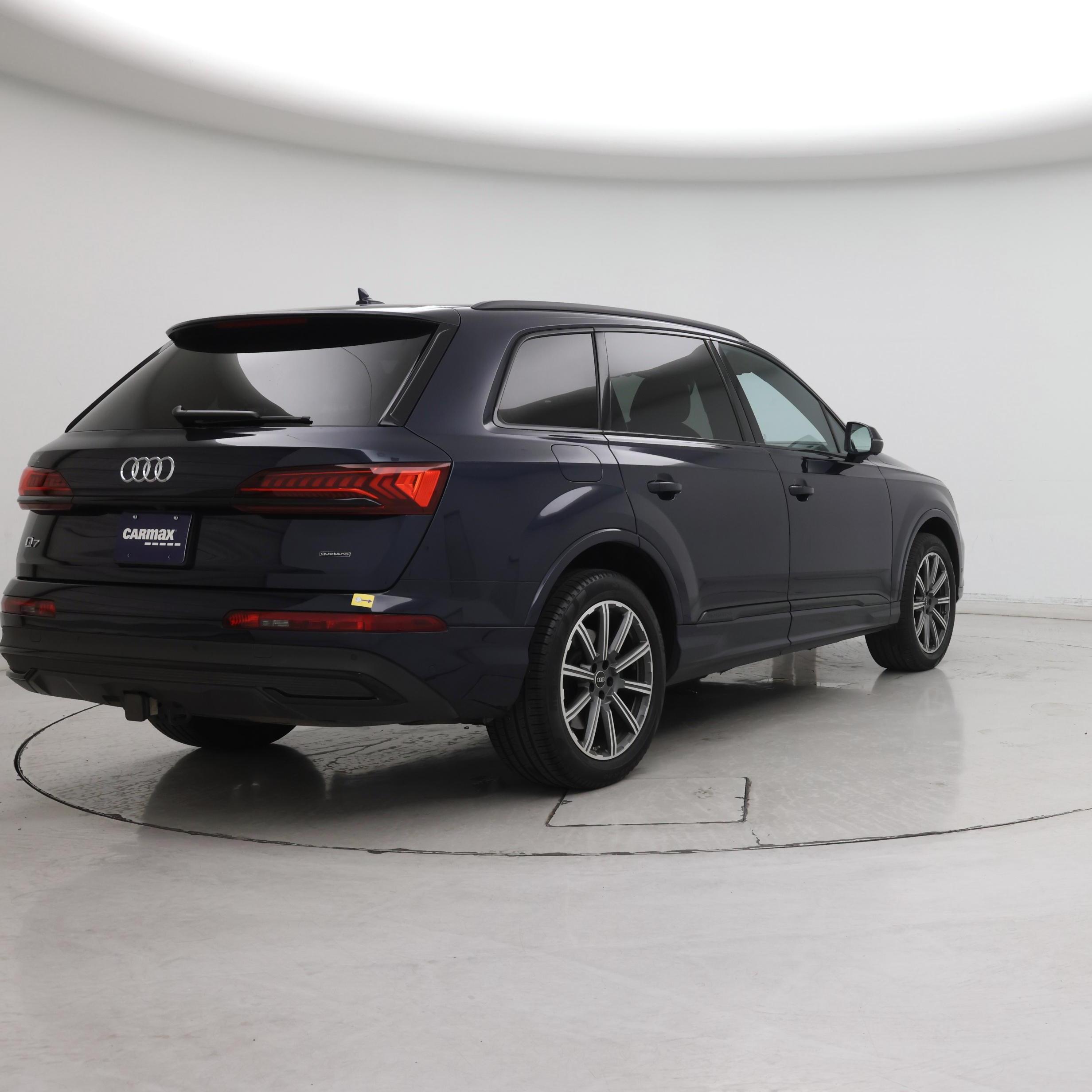 Thumbnail: 2023 Audi Q7 - 8
