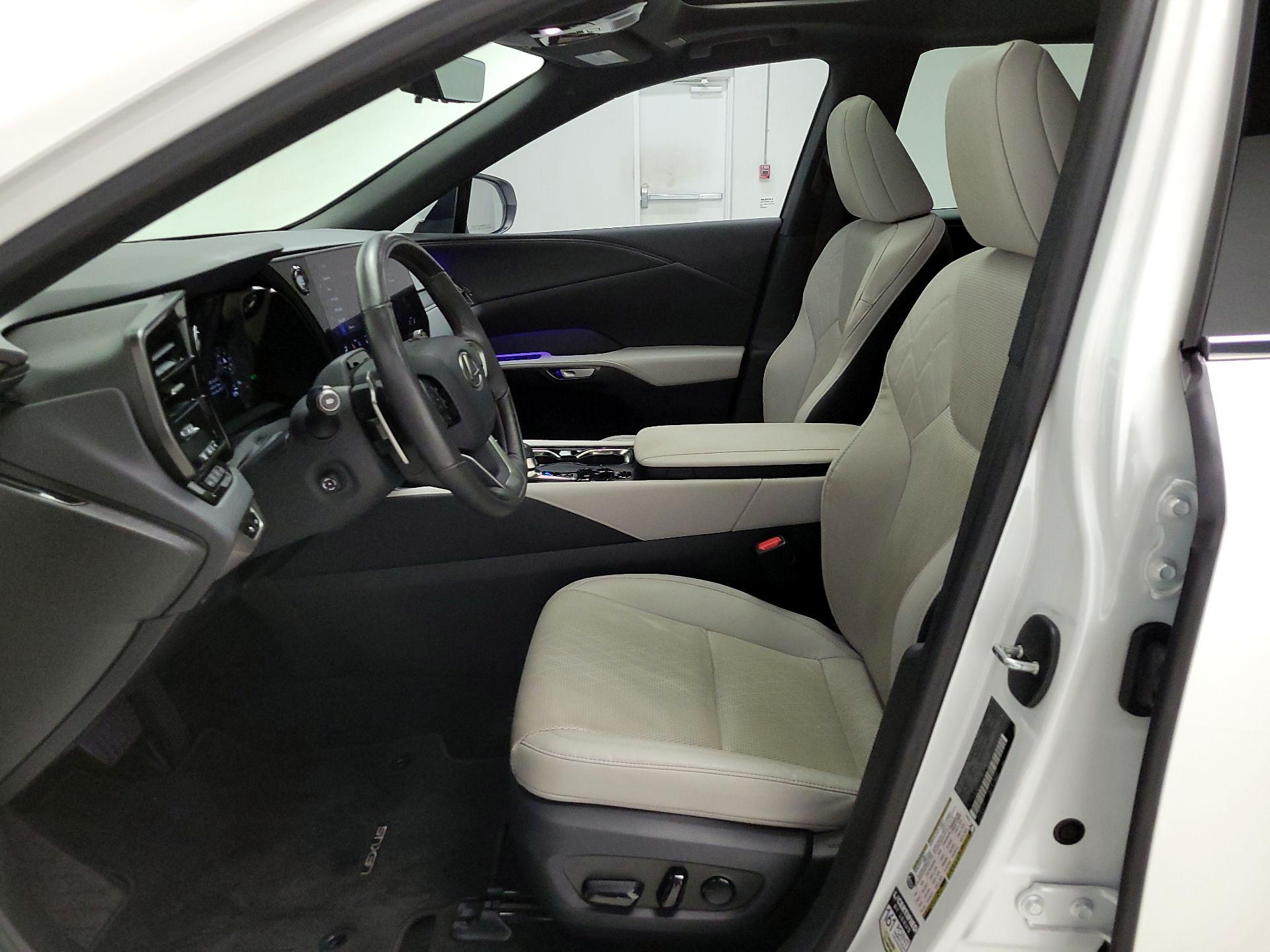 Thumbnail: 2025 Lexus RX - 11