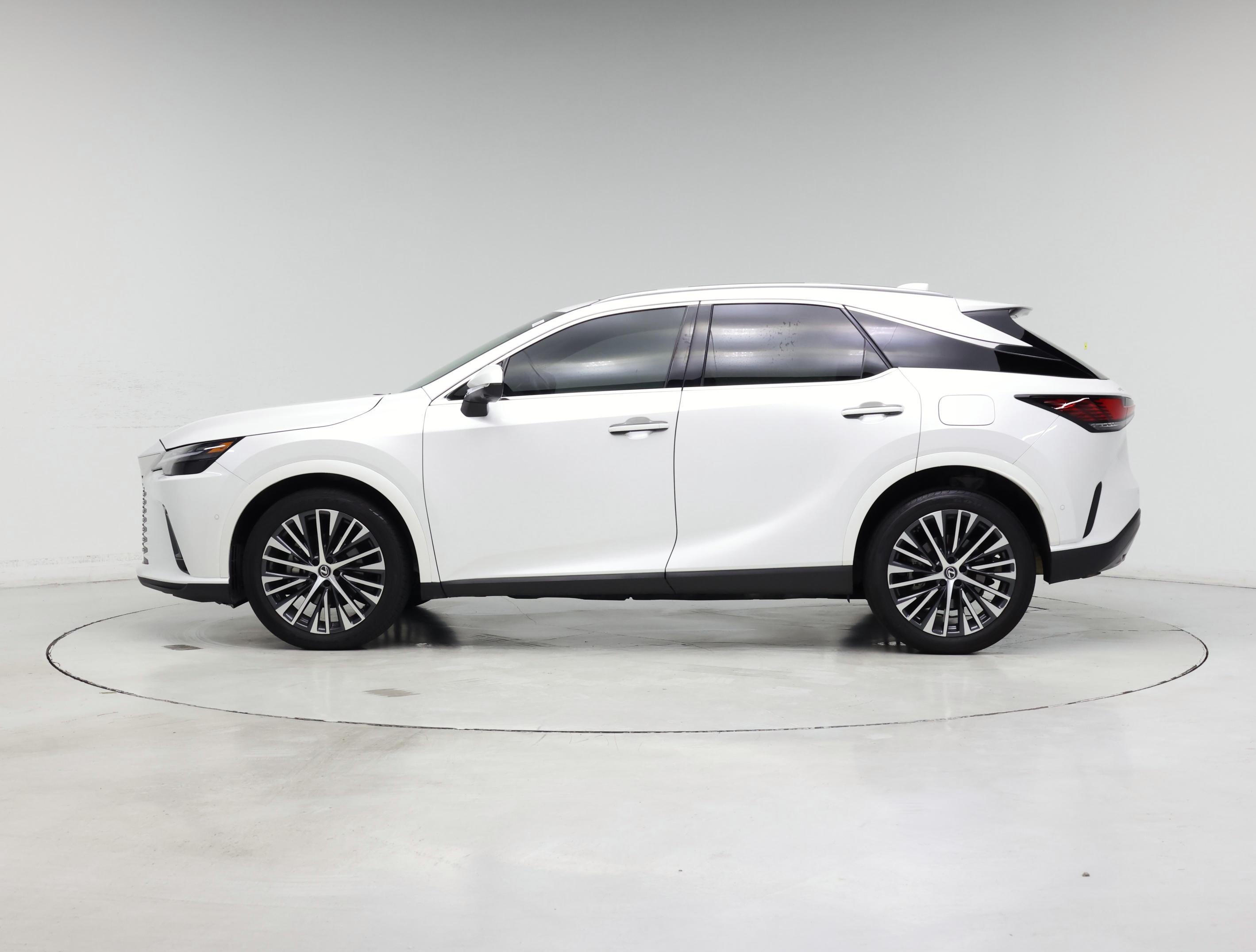 Thumbnail: 2025 Lexus RX - 3