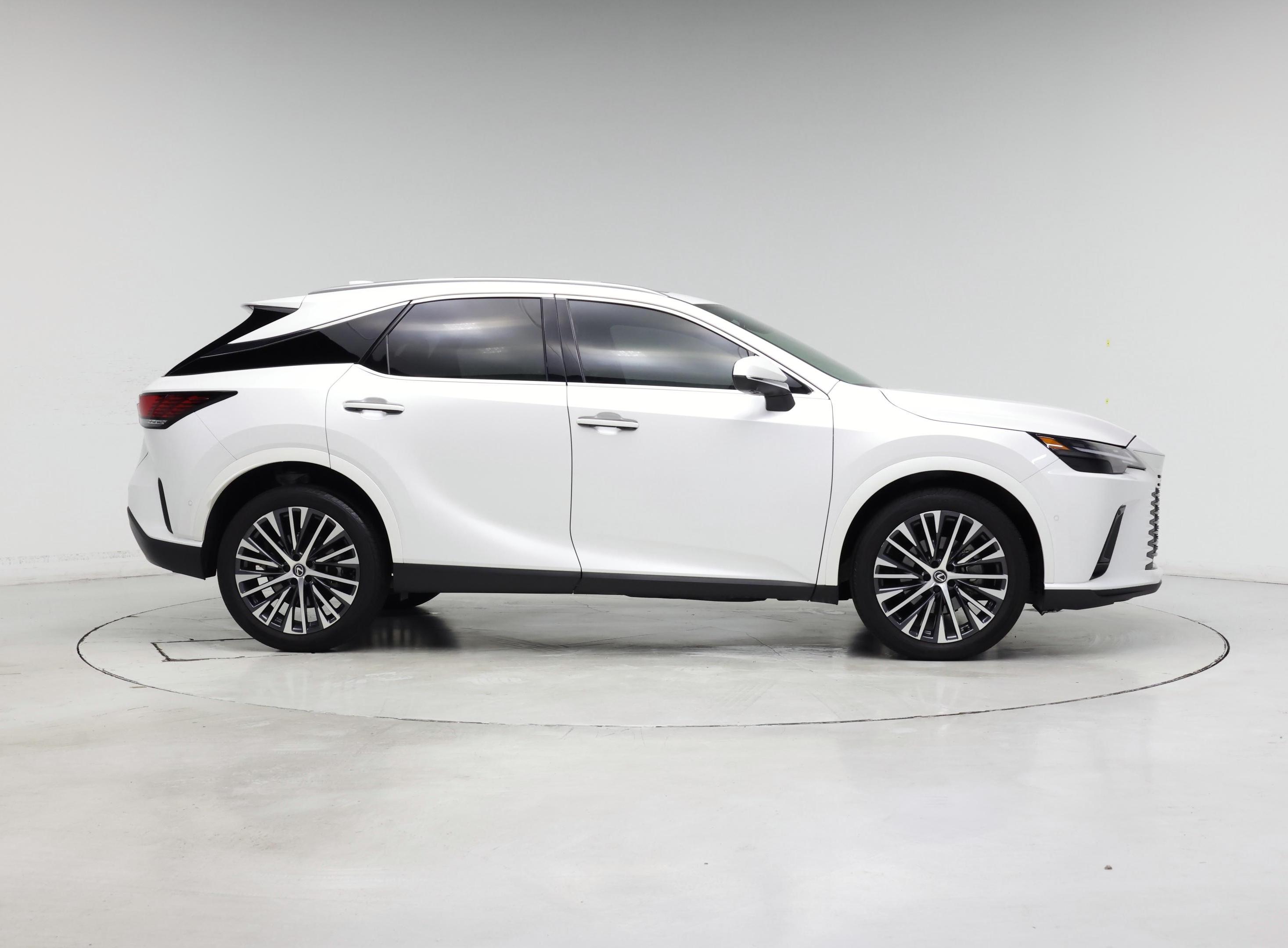 Thumbnail: 2025 Lexus RX - 7