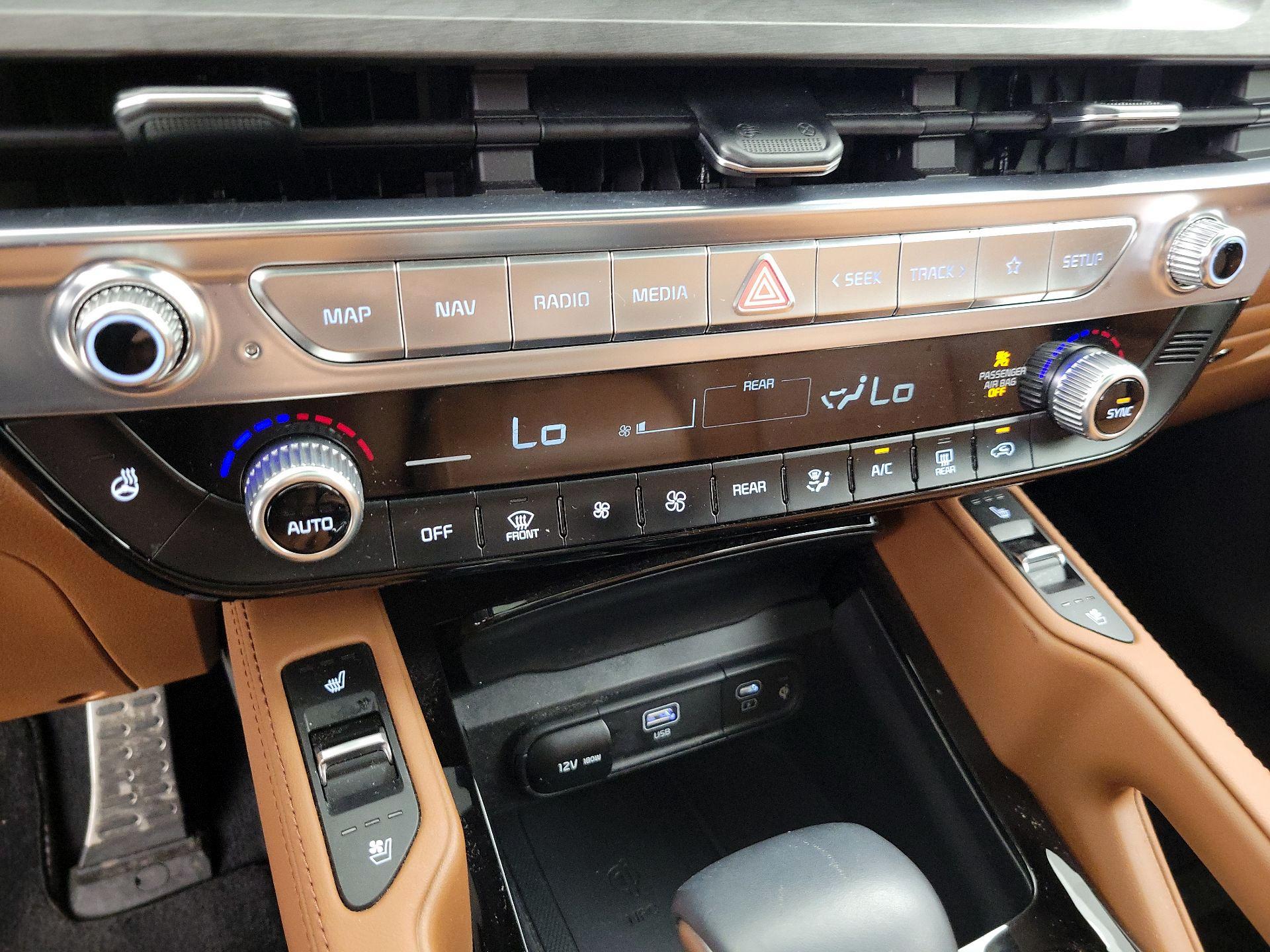 Thumbnail: 2024 Kia Telluride - 17