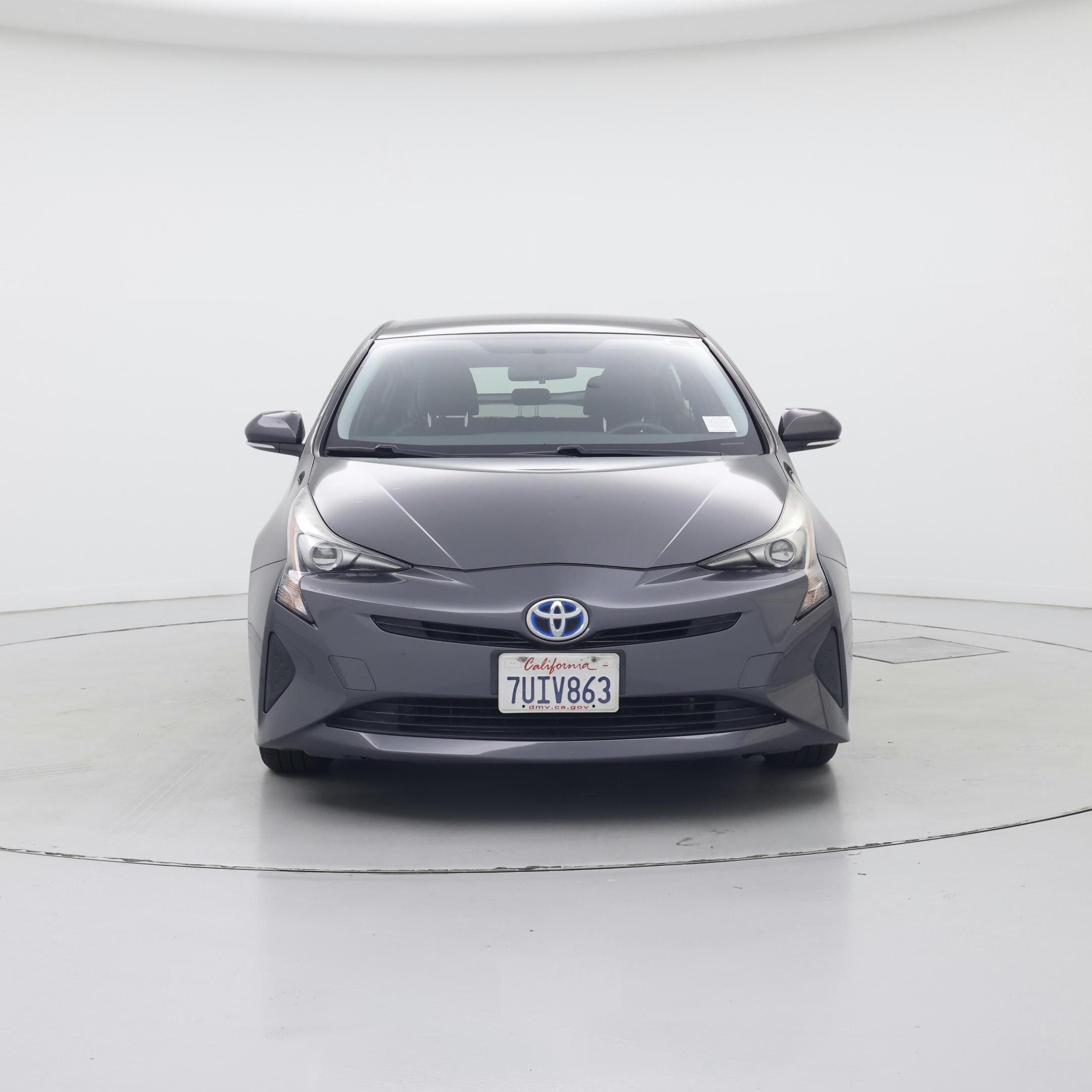 Thumbnail: 2016 Toyota Prius - 5