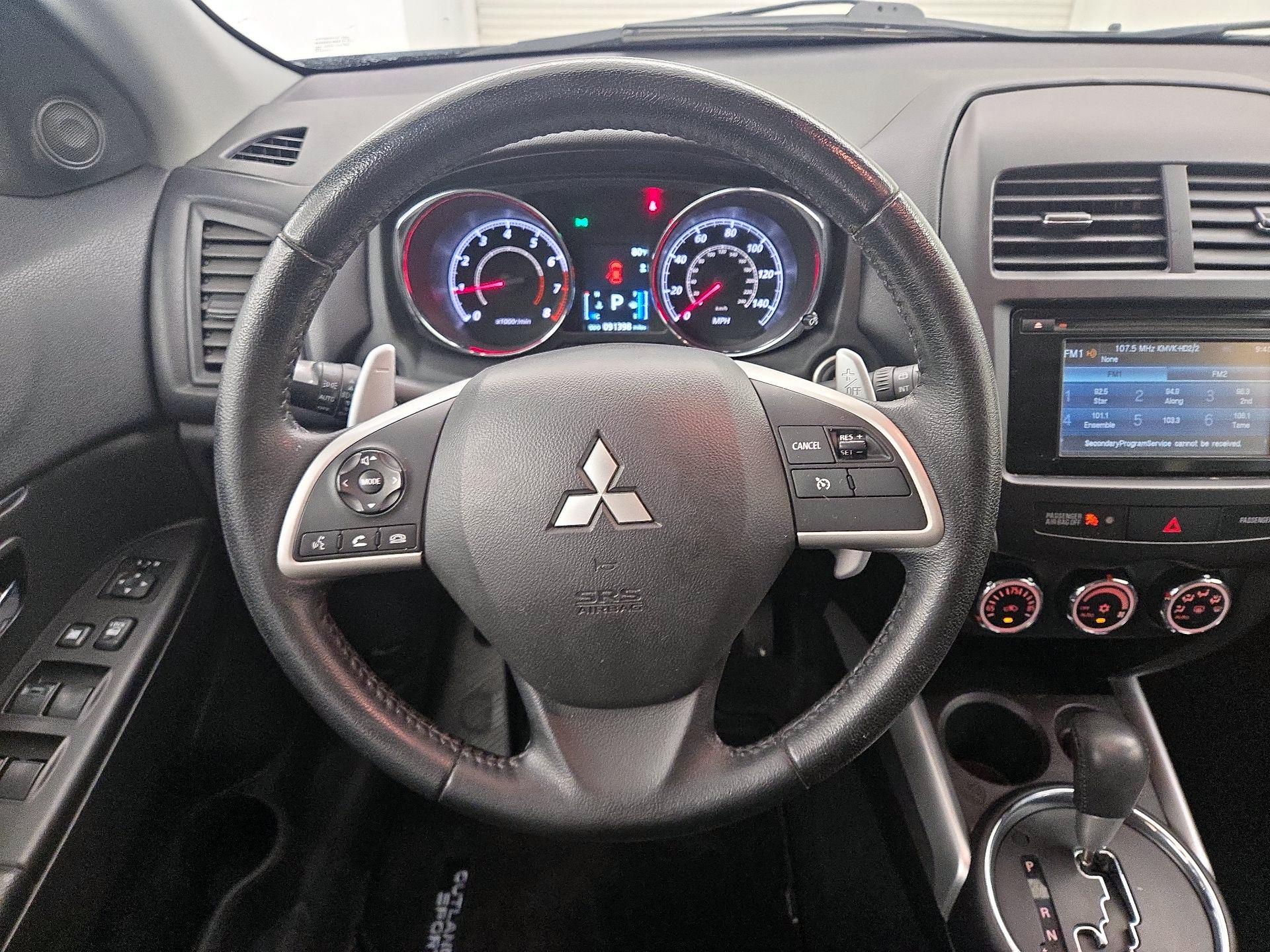 Thumbnail: 2014 Mitsubishi Outlander Sport - 10