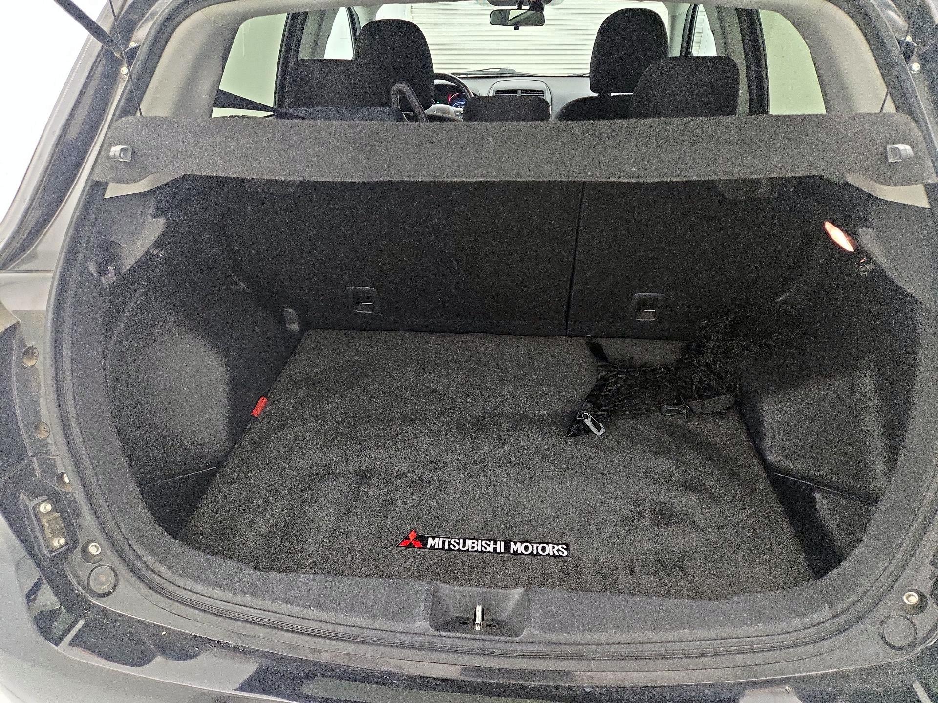 Thumbnail: 2014 Mitsubishi Outlander Sport - 19