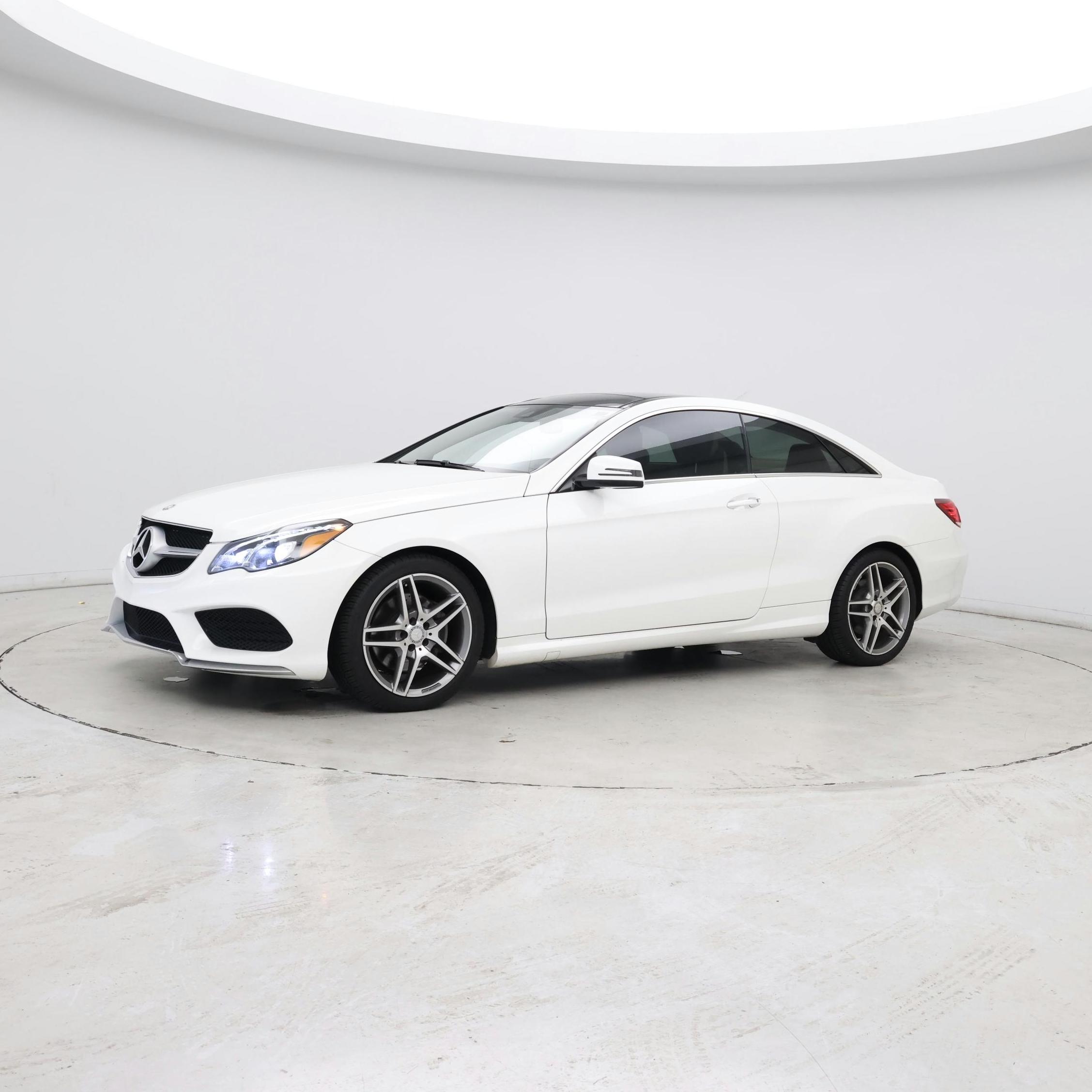 Thumbnail: 2016 Mercedes-Benz E-Class - 5