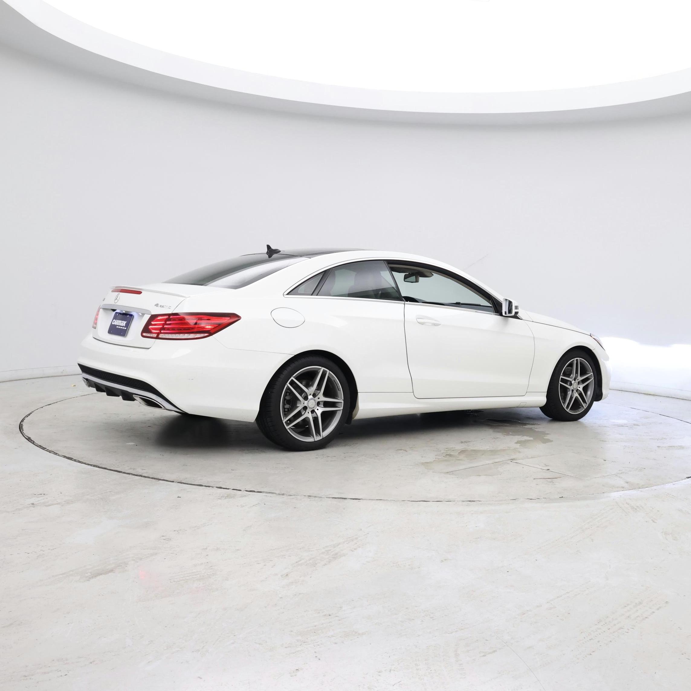 Thumbnail: 2016 Mercedes-Benz E-Class - 7
