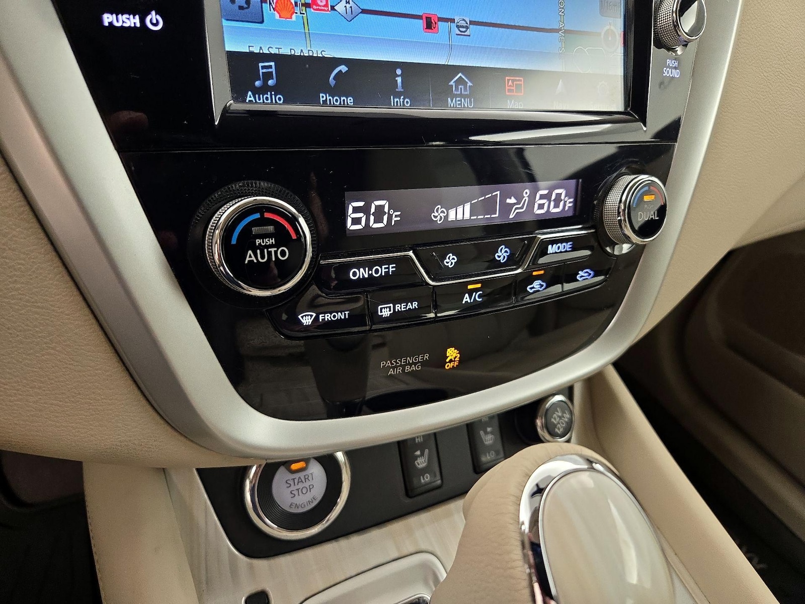 2017 Nissan Murano SL - Photo 18