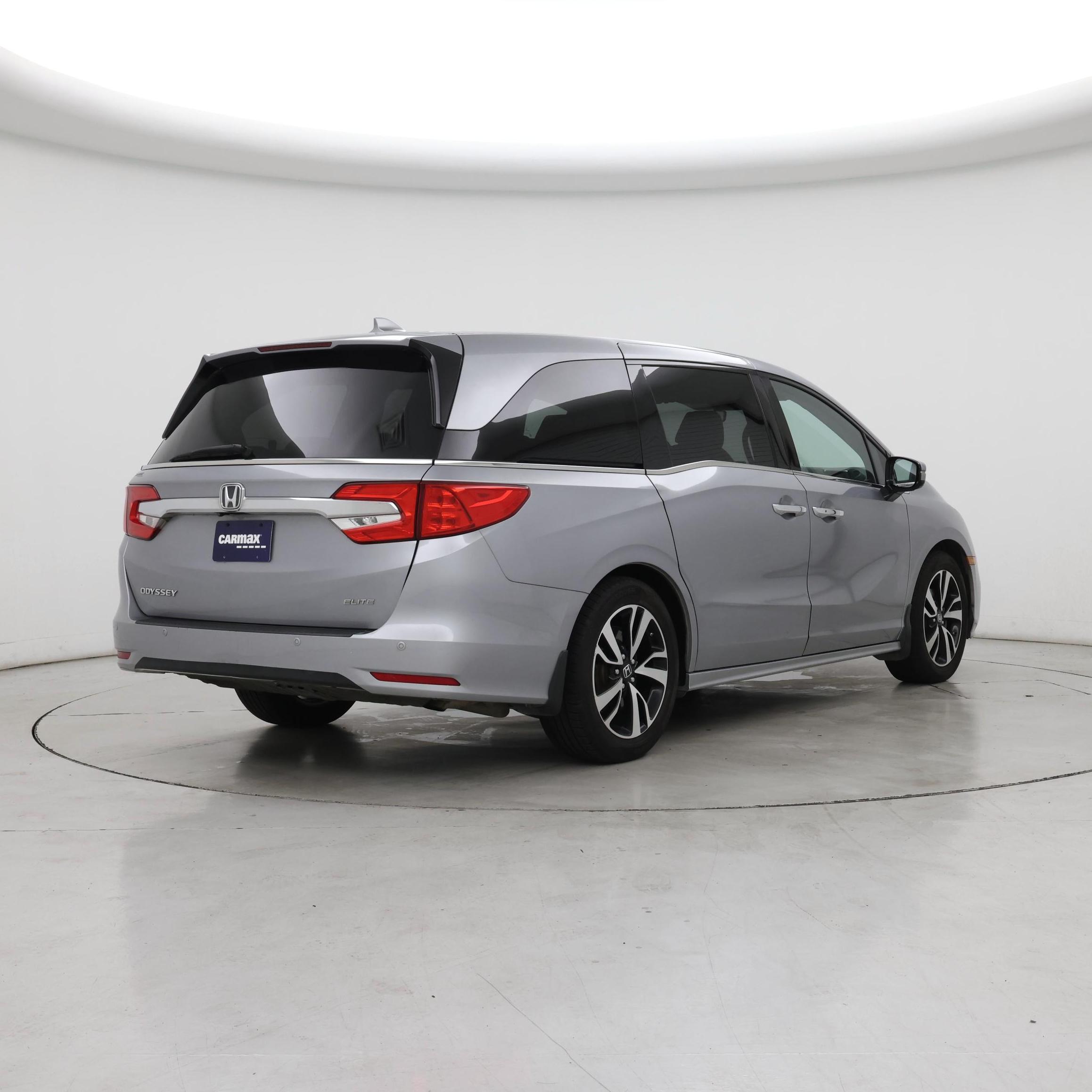Thumbnail: 2018 Honda Odyssey - 8