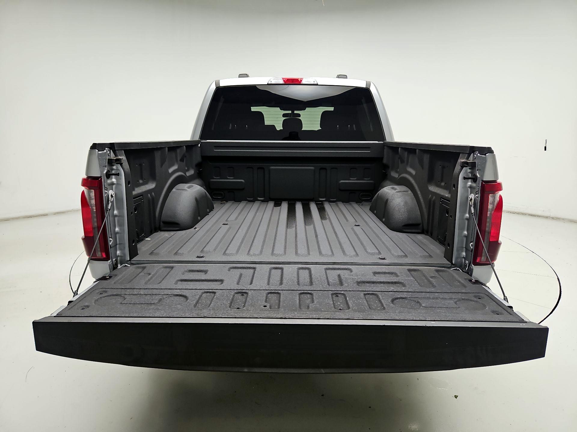 Thumbnail: 2025 Ford F-150 - 18