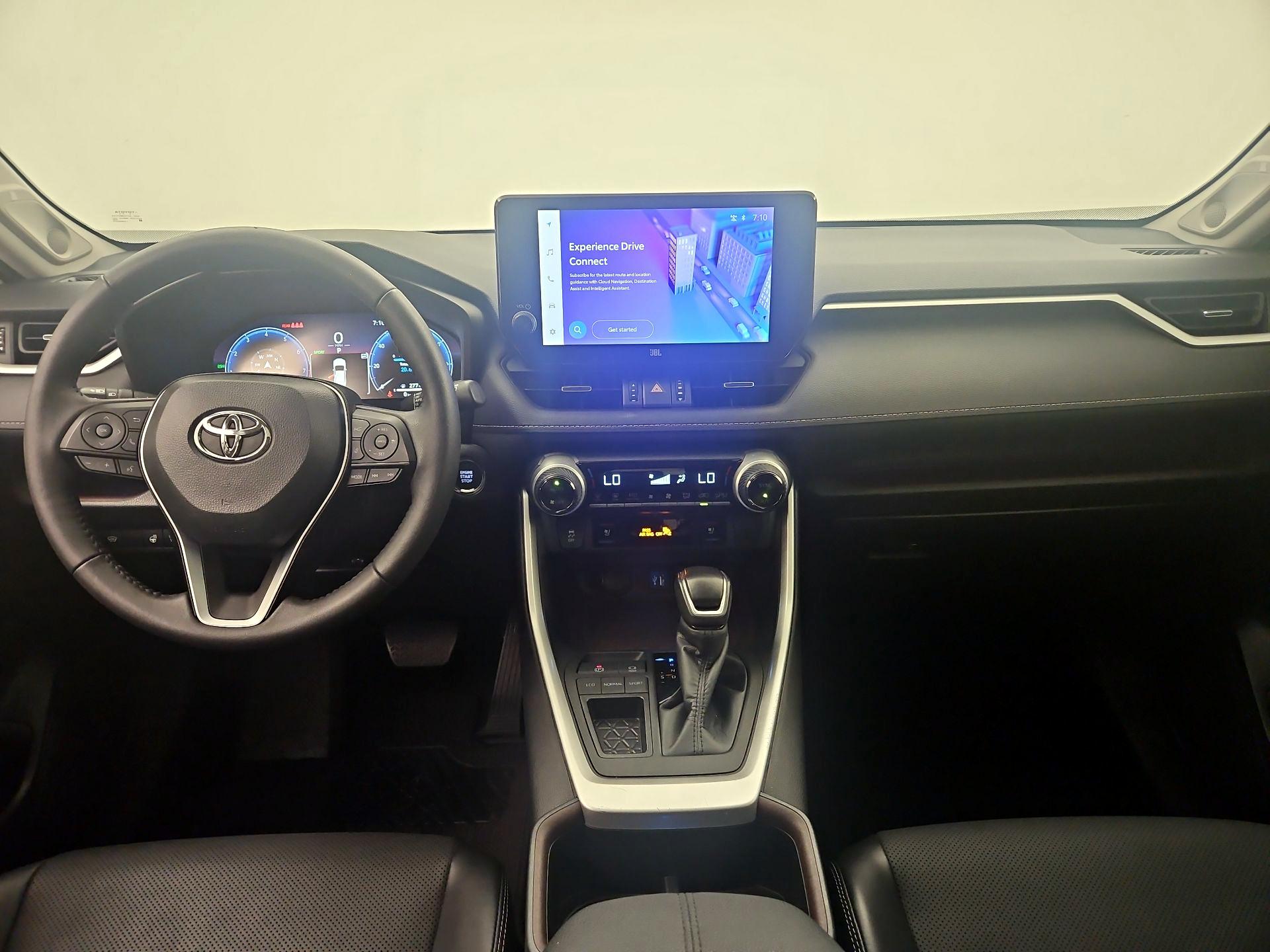 Thumbnail: 2023 Toyota RAV4 - 9
