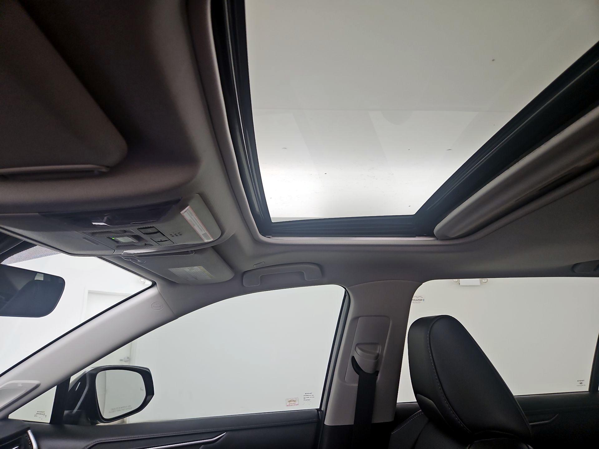 Thumbnail: 2023 Toyota RAV4 - 19